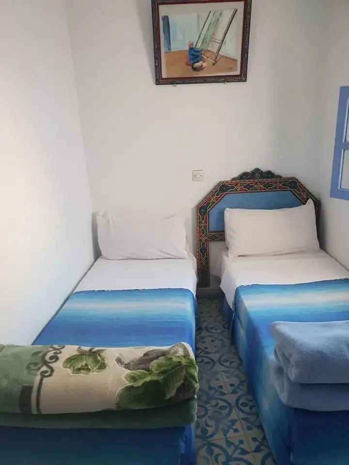 Twin Room with Shared Bathroom and Toilet in Hotel Ouarzazate Twin Room with Shared Bathroom and Toilet in Hotel Ouarzazate