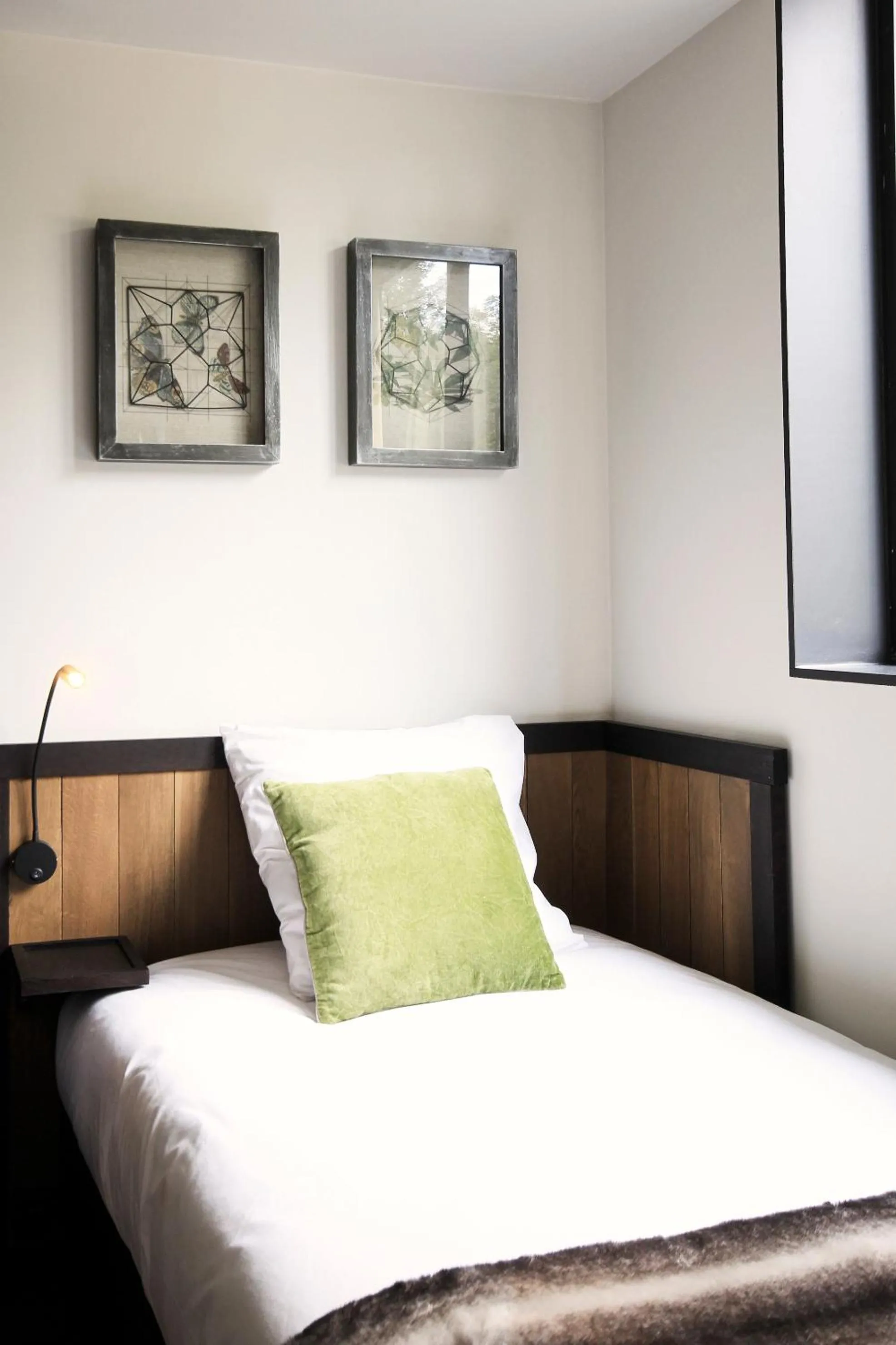 Bed in Getaway Brussels Airport