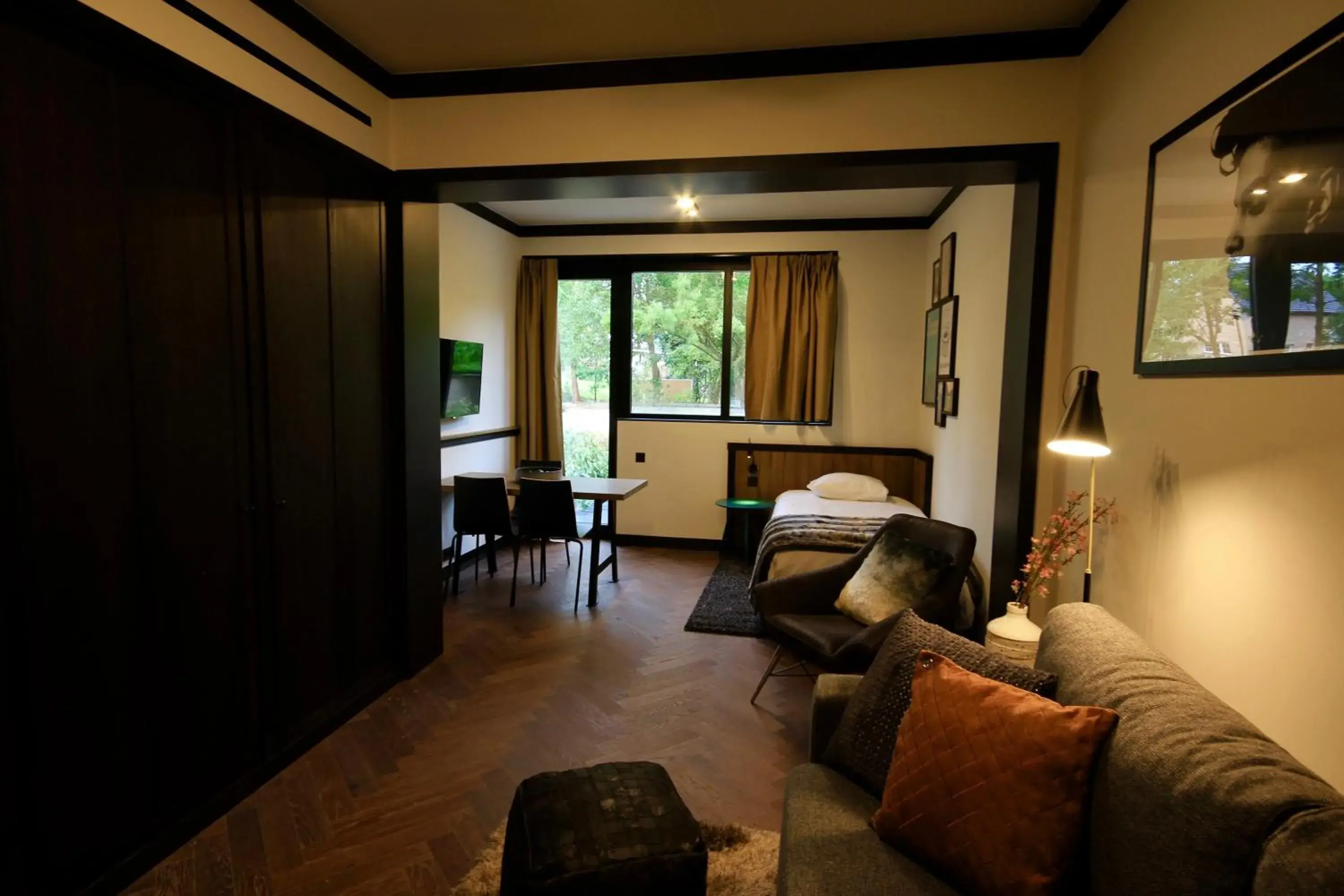 Bed in Getaway Brussels Airport Bed in Getaway Brussels Airport