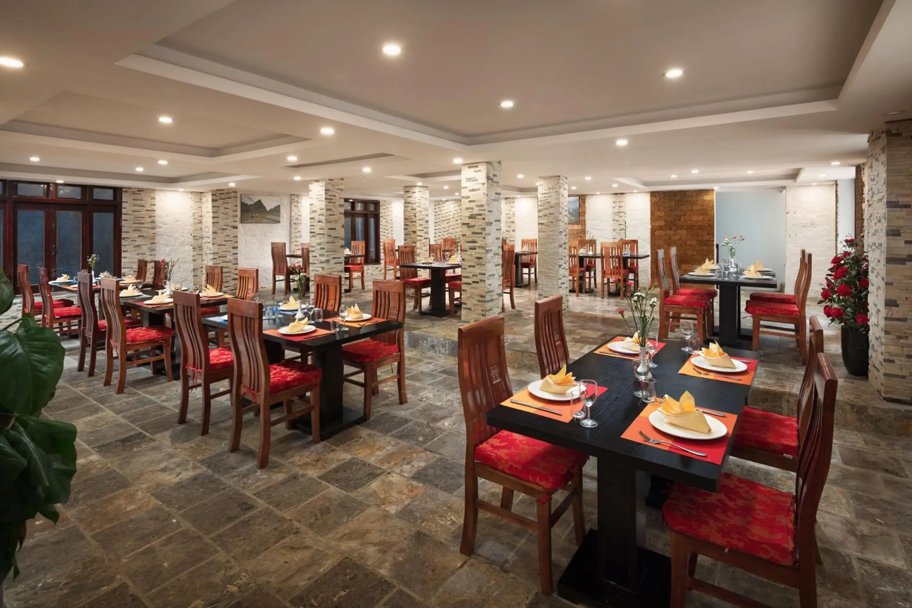 Restaurant/places to eat in Golden Villa Sapa Hotel Restaurant/places to eat in Golden Villa Sapa Hotel