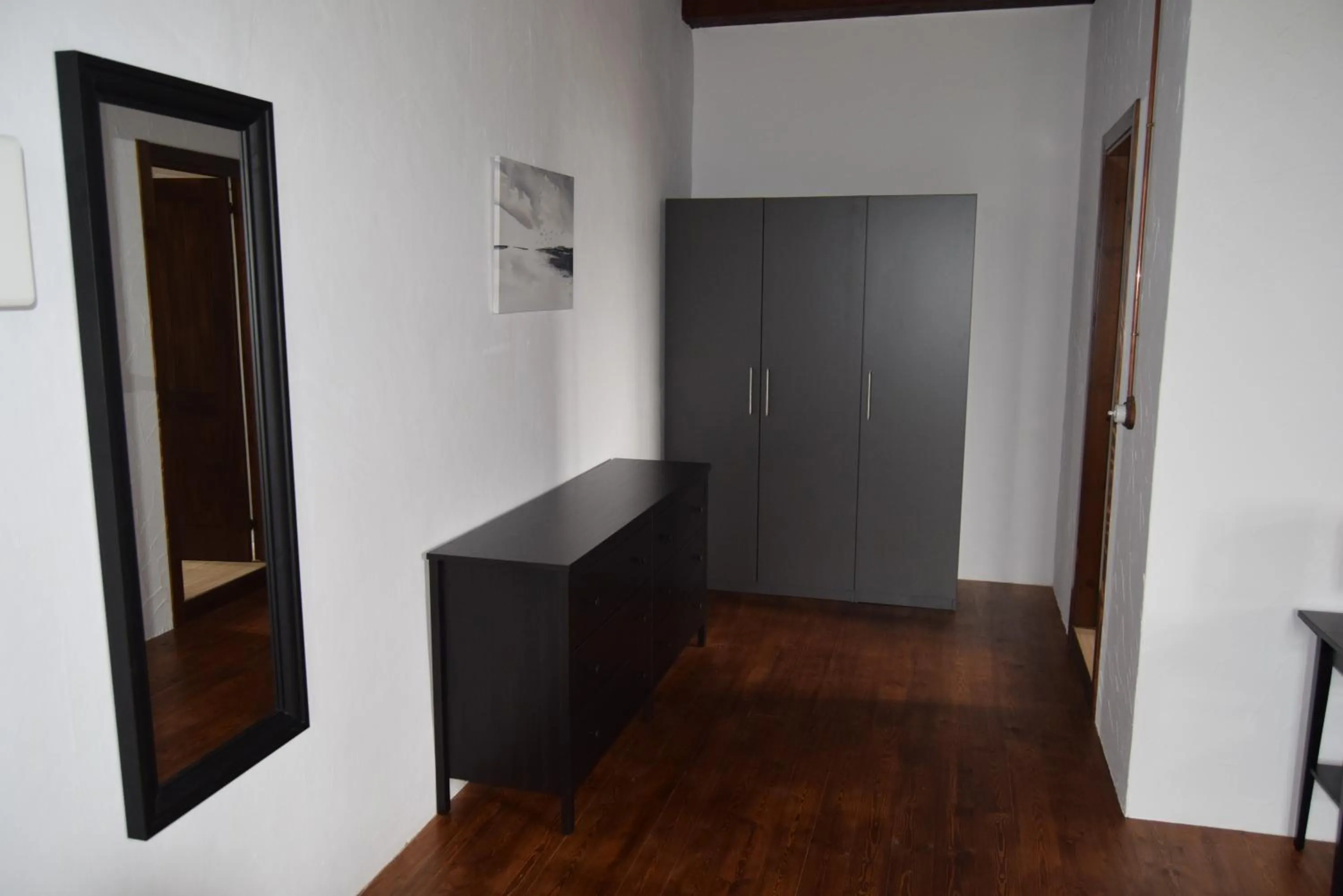 wardrobe in Monasterio de Moraime