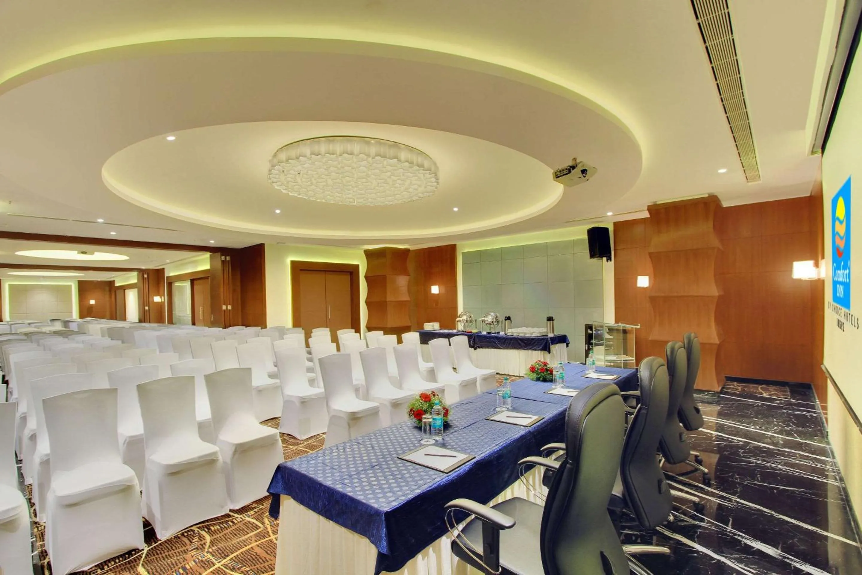Meeting/conference room in Comfort Inn Insys