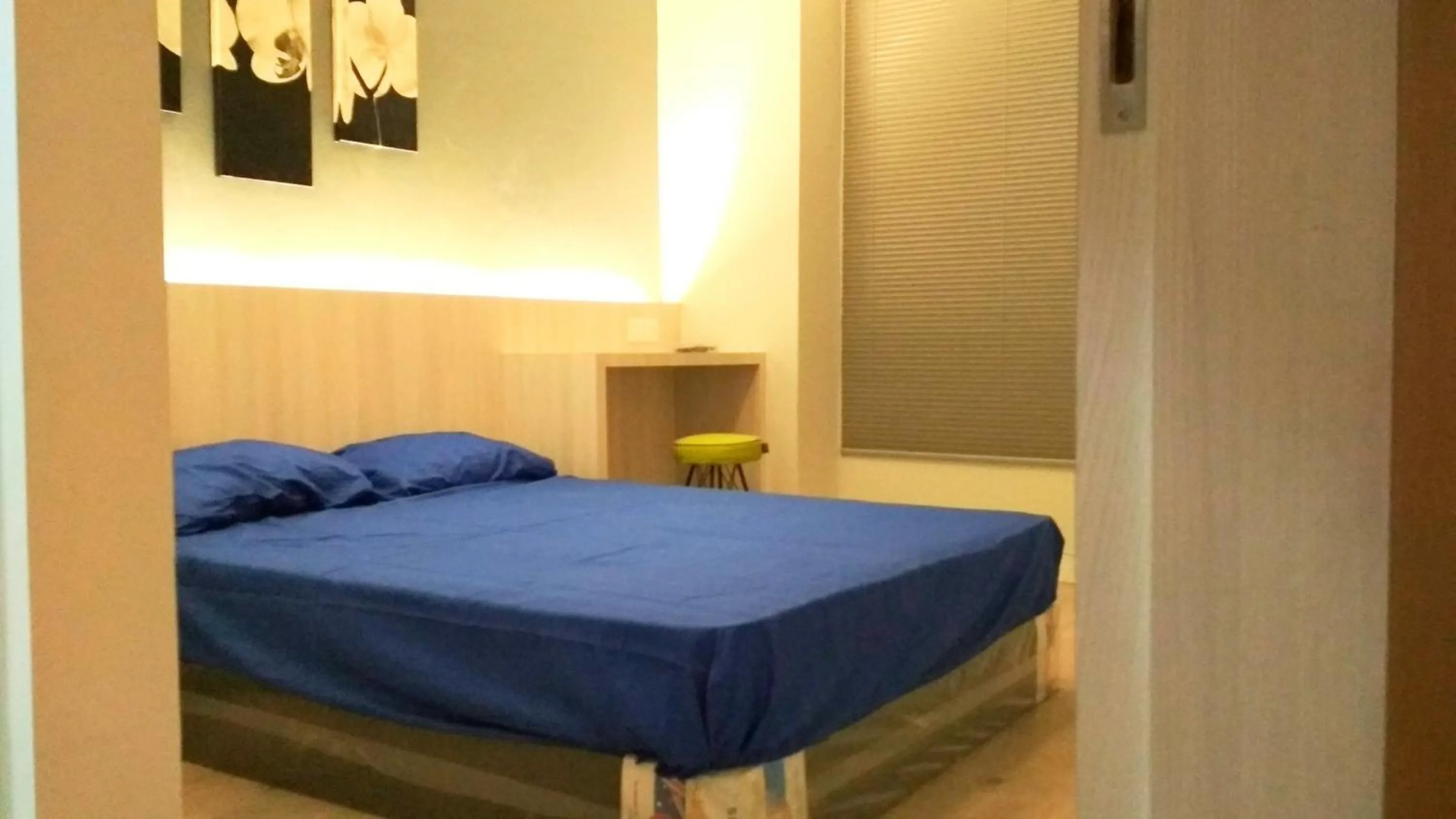 Photo of the whole room, Bed in SleepRest - Plamo Garden