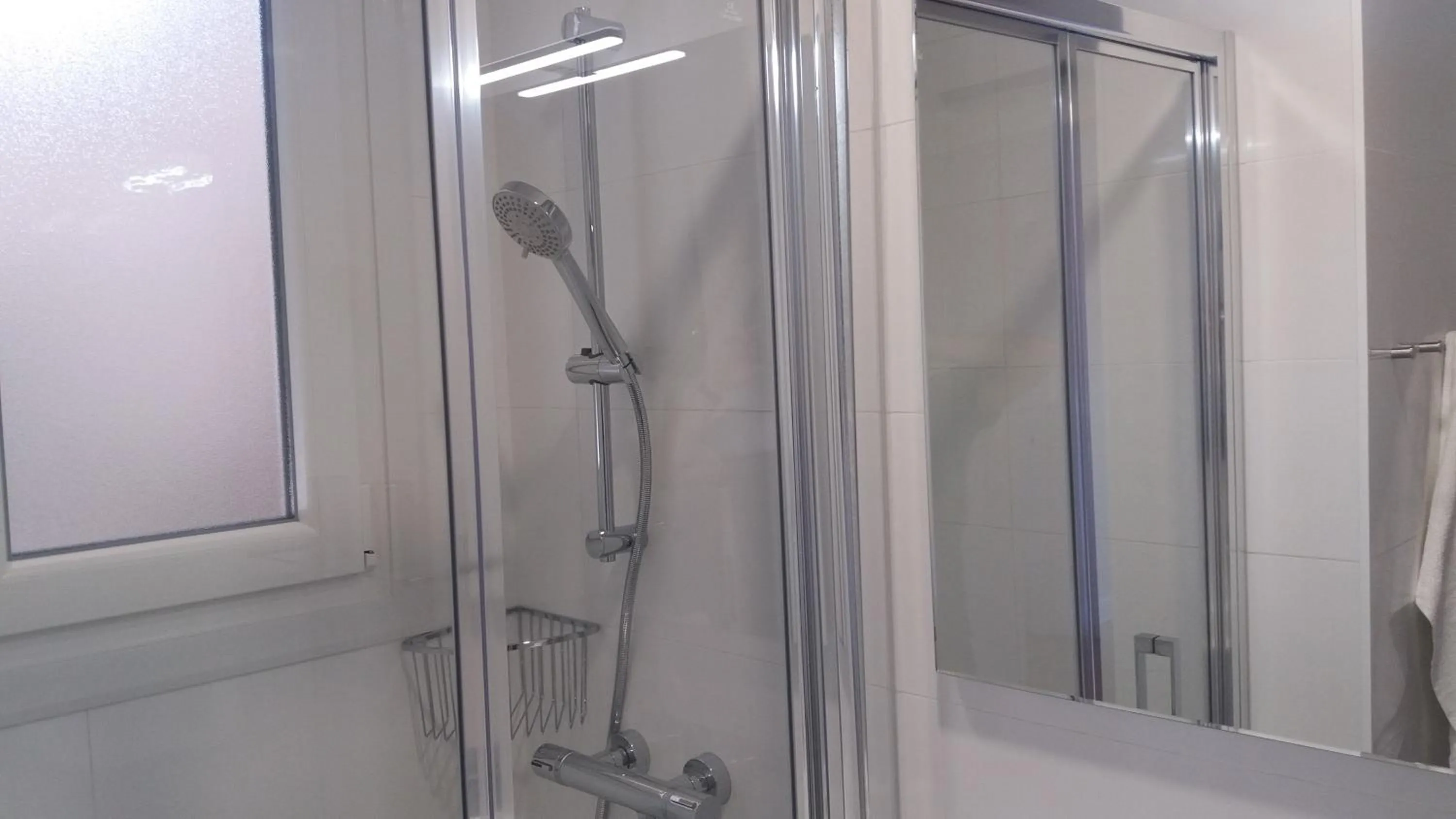 Bathroom in Larramendi Terrace Apartment