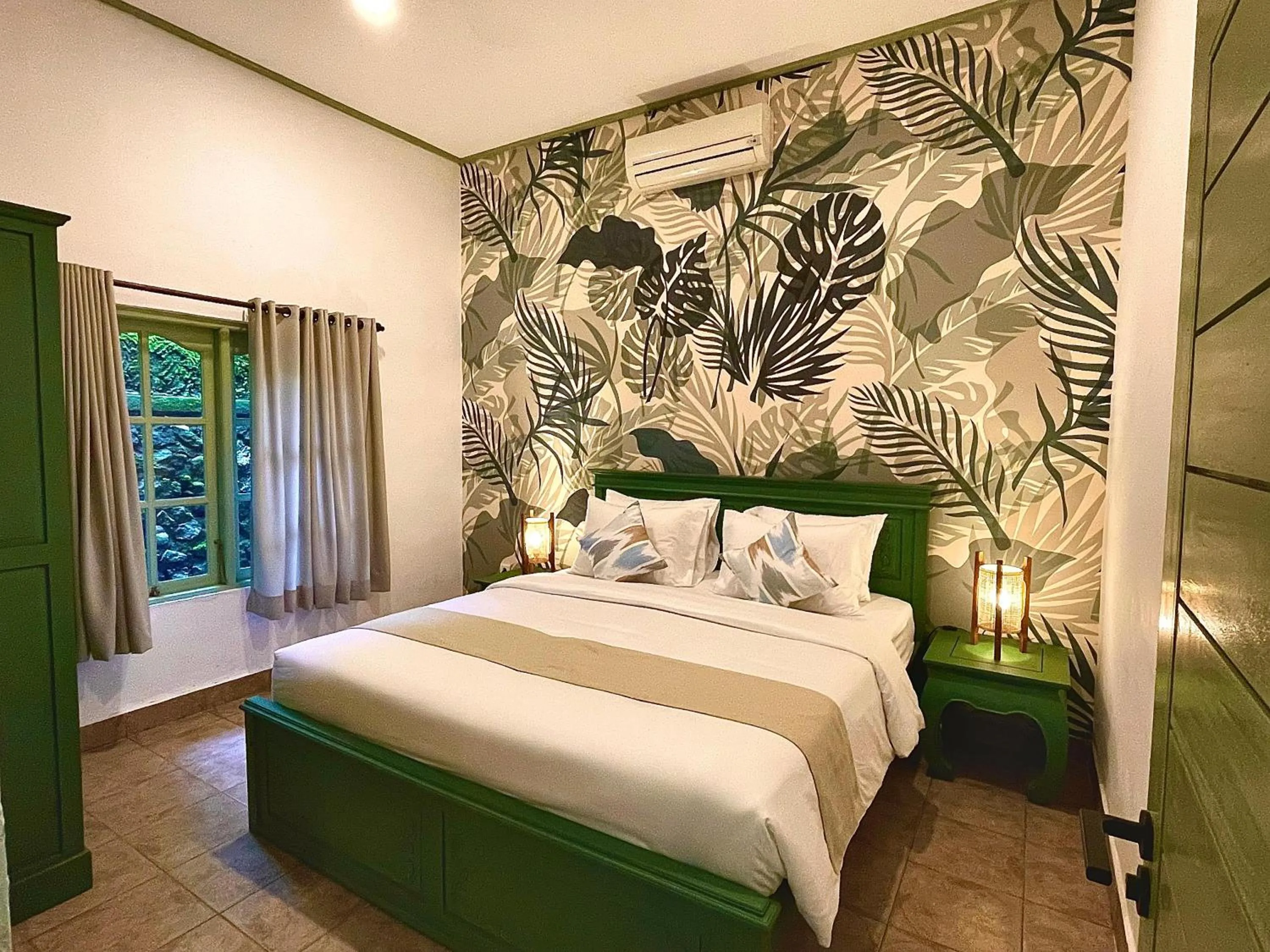 Bedroom, Bed in Dasa Wana - DW Jungle Resort - Candidasa