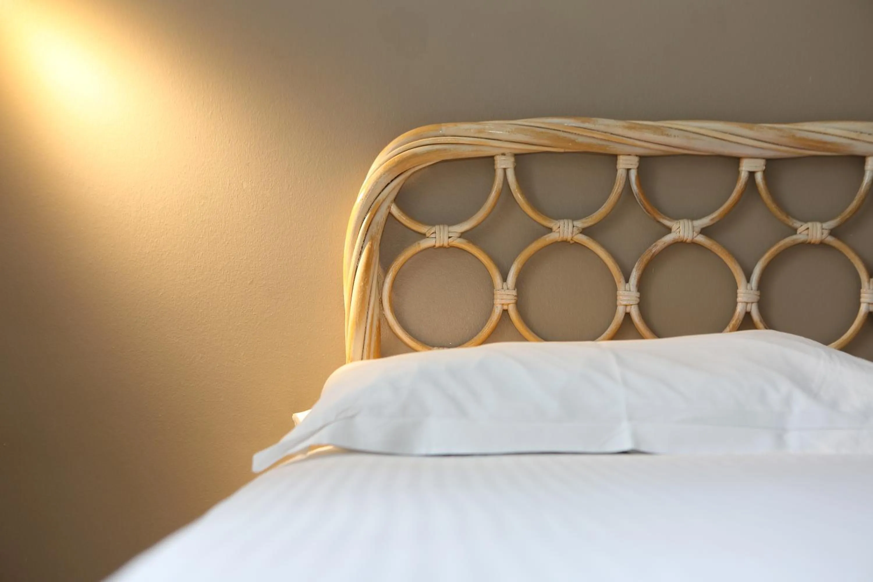 Decorative detail, Bed in Sole E Monti