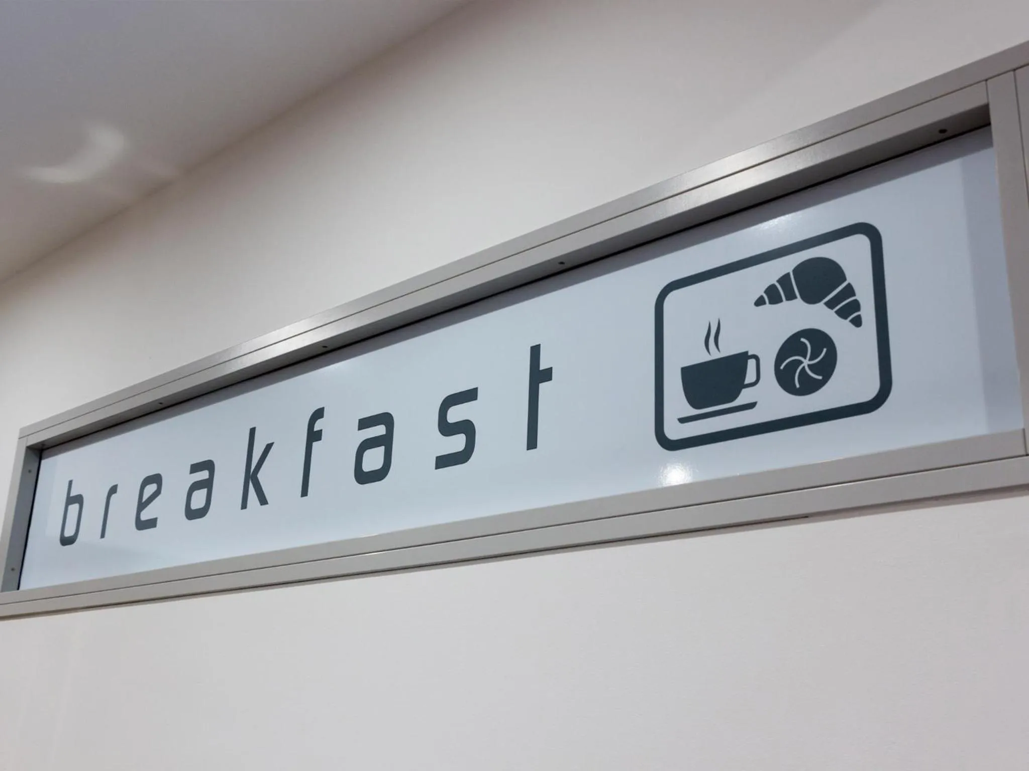 Continental breakfast in WinBudget "bed&breakfast"