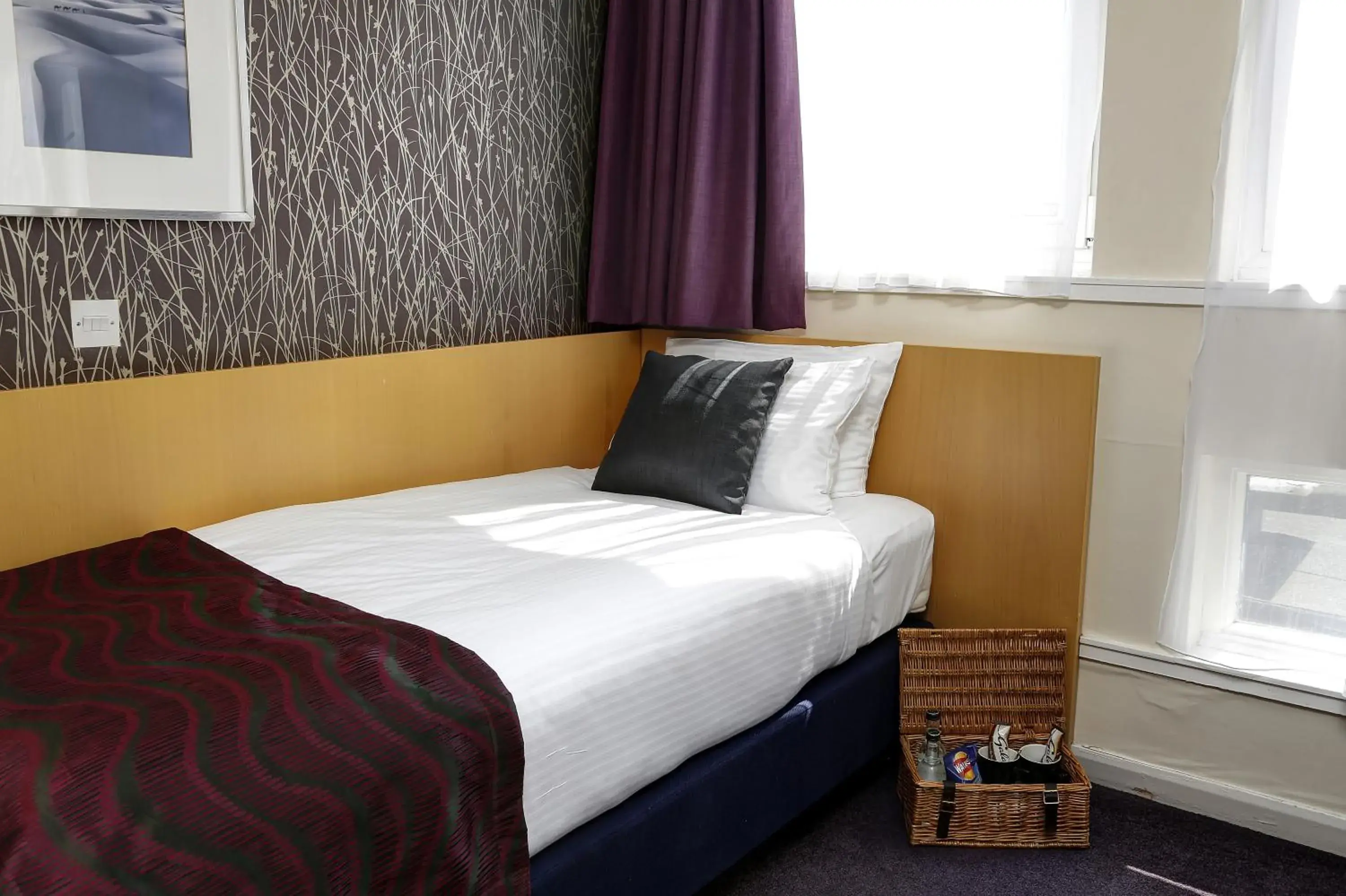 Bedroom in Sure Hotel by Best Western Aberdeen