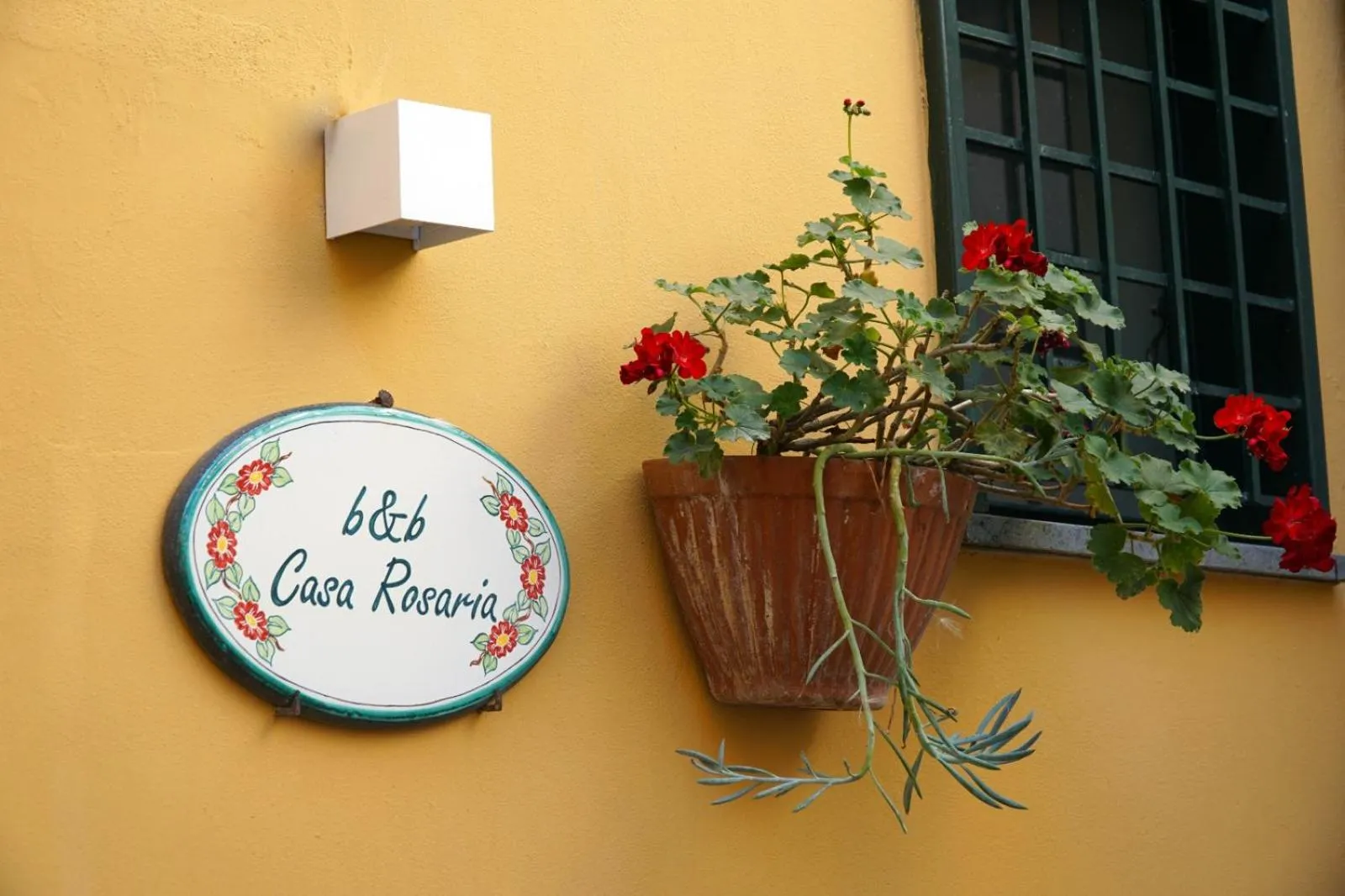 Facade/entrance in B&b Rosaria Amalfi Coast