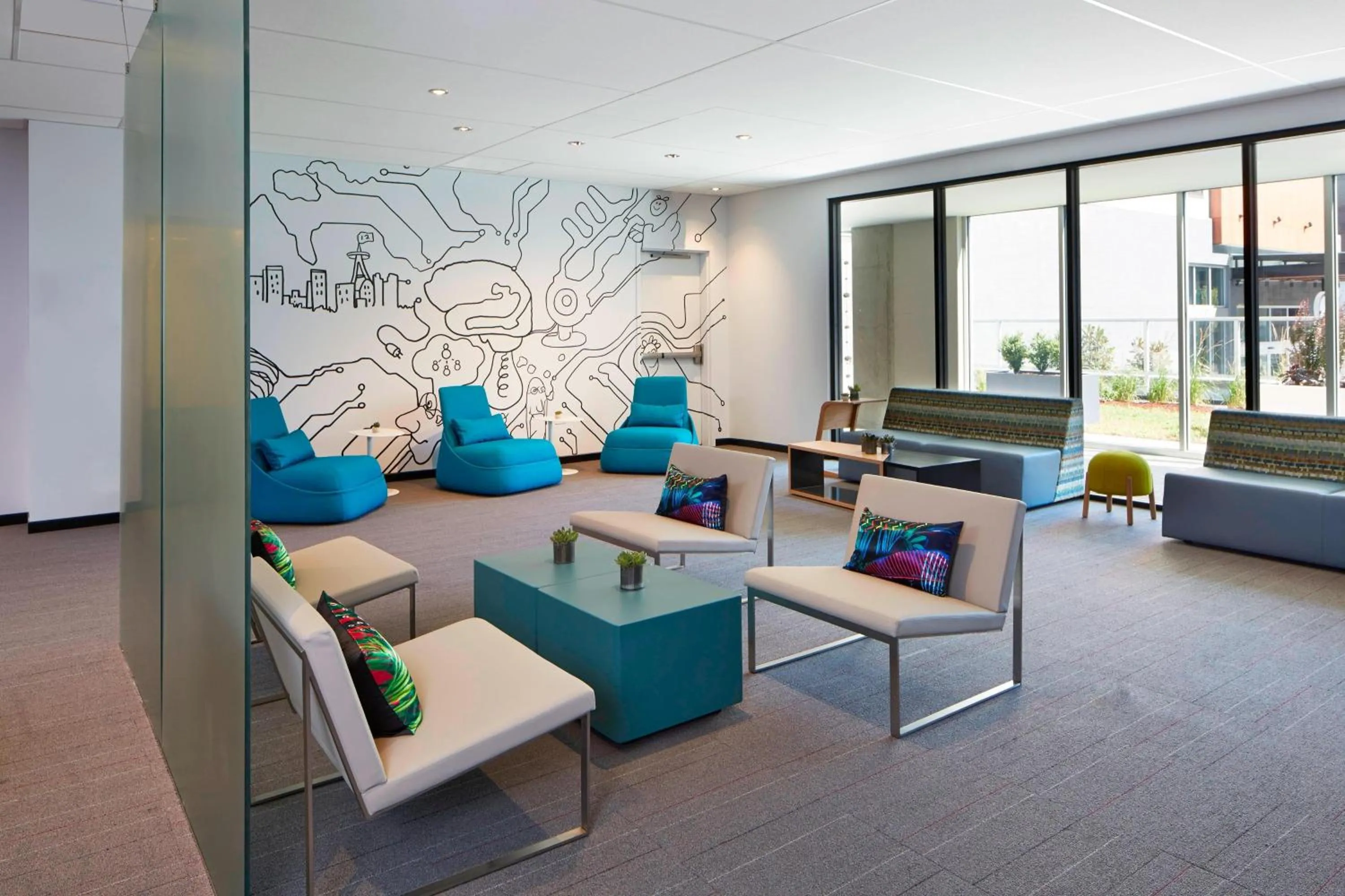 Living room in Aloft Seattle Redmond