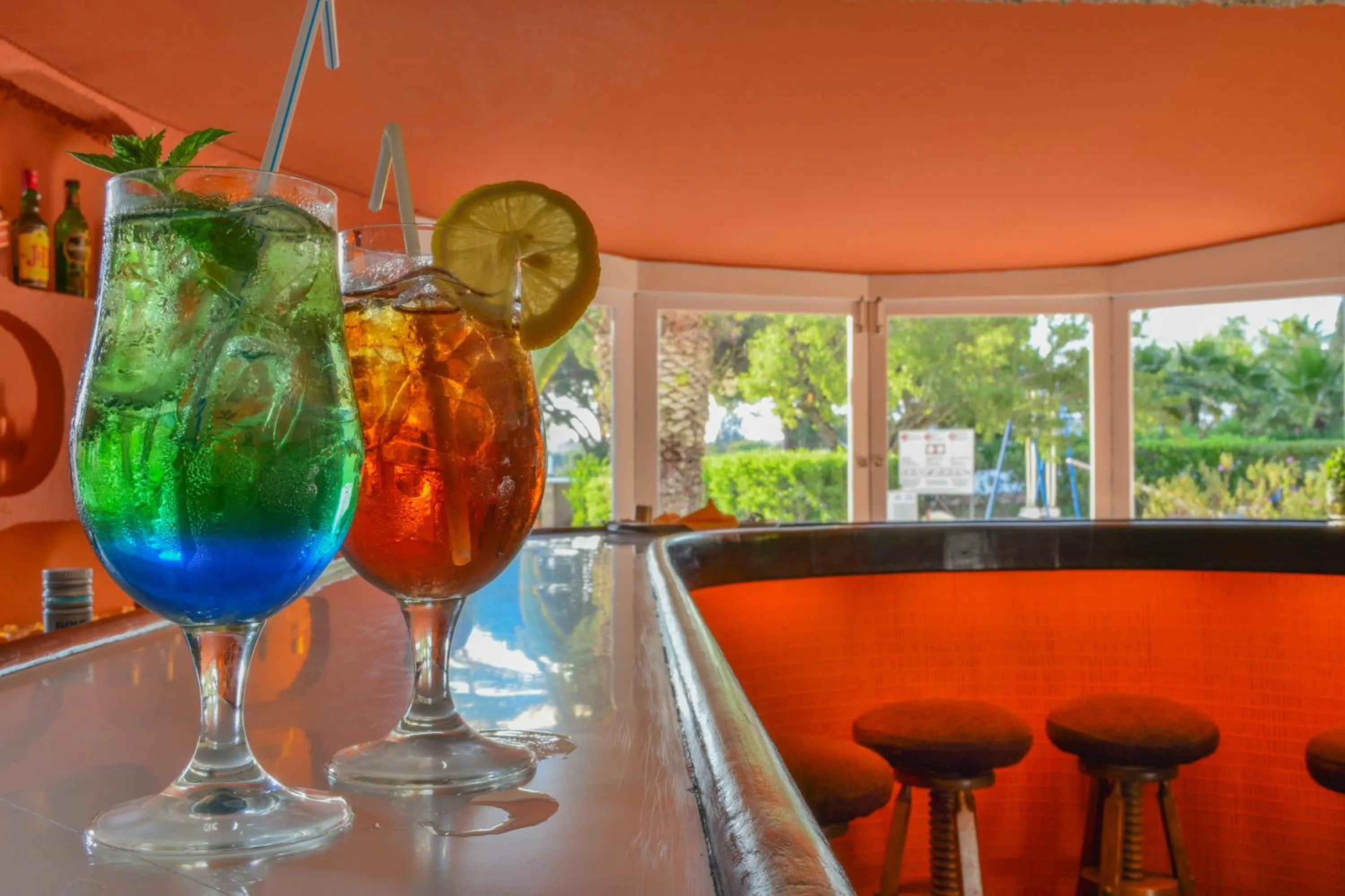 Lounge or bar in Carvoeiro Garden Hotel