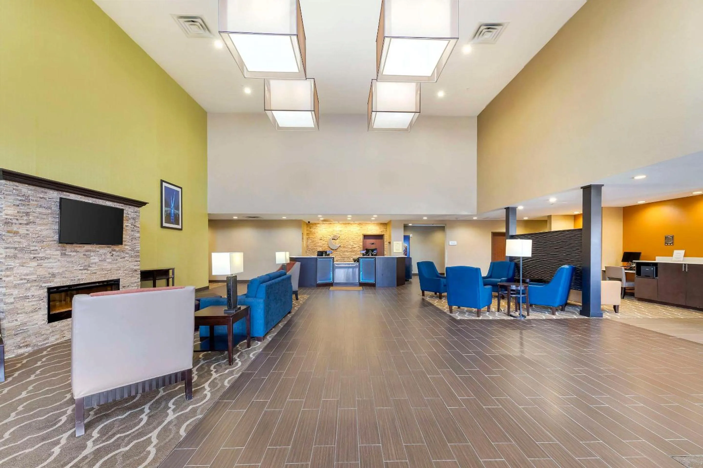 Lobby or reception in Comfort Suites Meridian and I-40