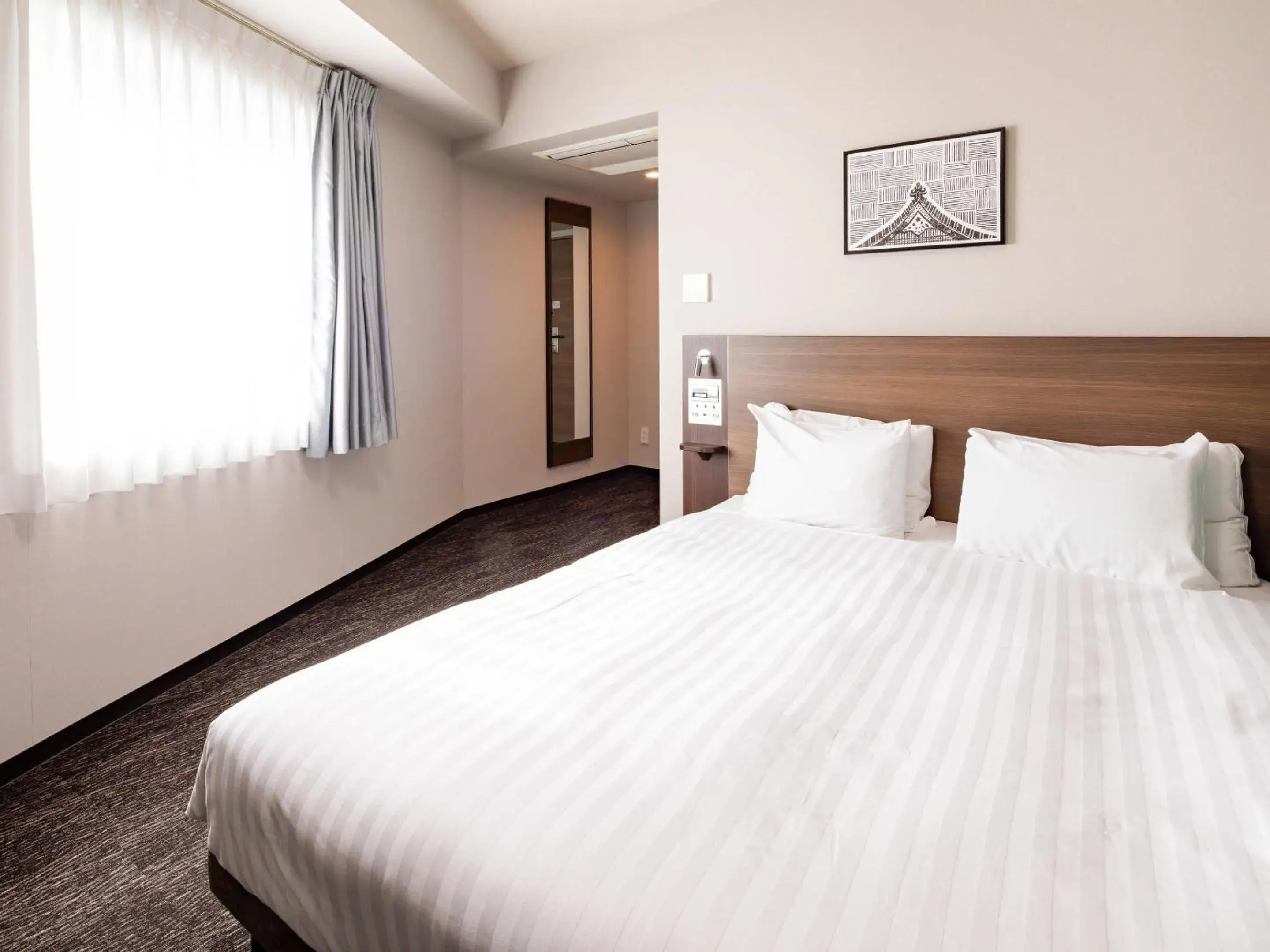 Bedroom, Bed in Comfort Hotel ERA Tokyo Higashi Kanda Bedroom, Bed in Comfort Hotel ERA Tokyo Higashi Kanda