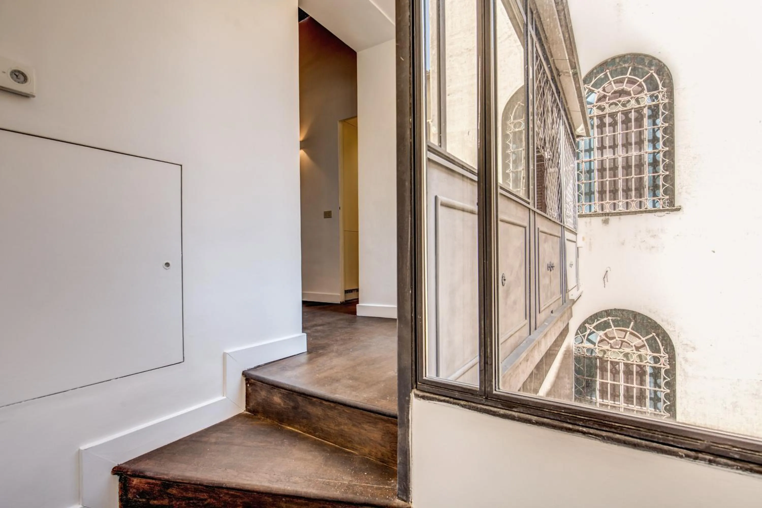 Piazza Farnese exclusive view 2 bedroom en suite