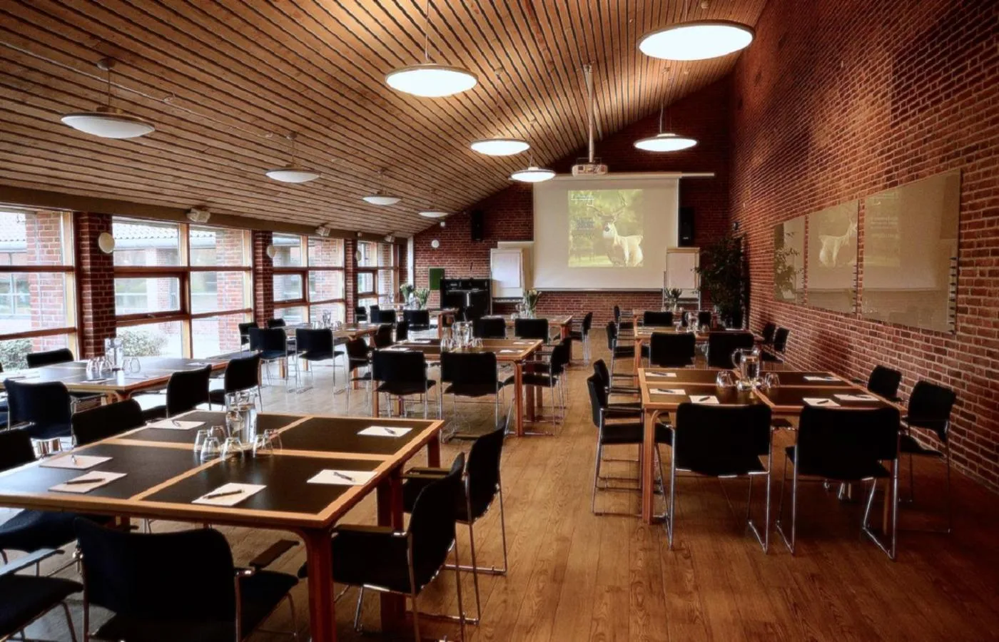 Meeting/conference room in Bymose Hegn Hotel & Kursuscenter