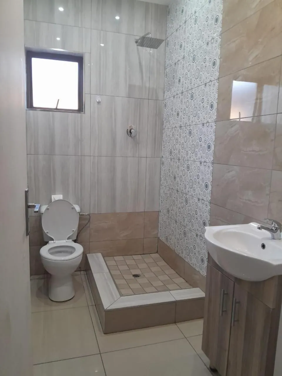 Zurich garden lodge benoni