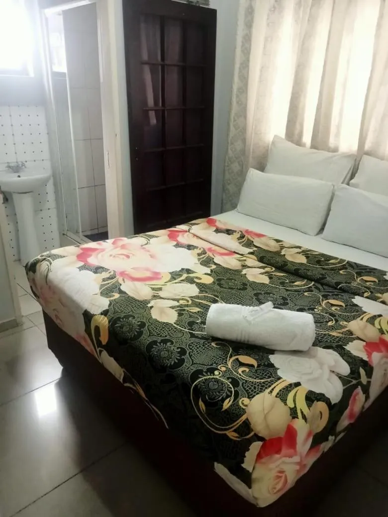 Zurich garden lodge benoni