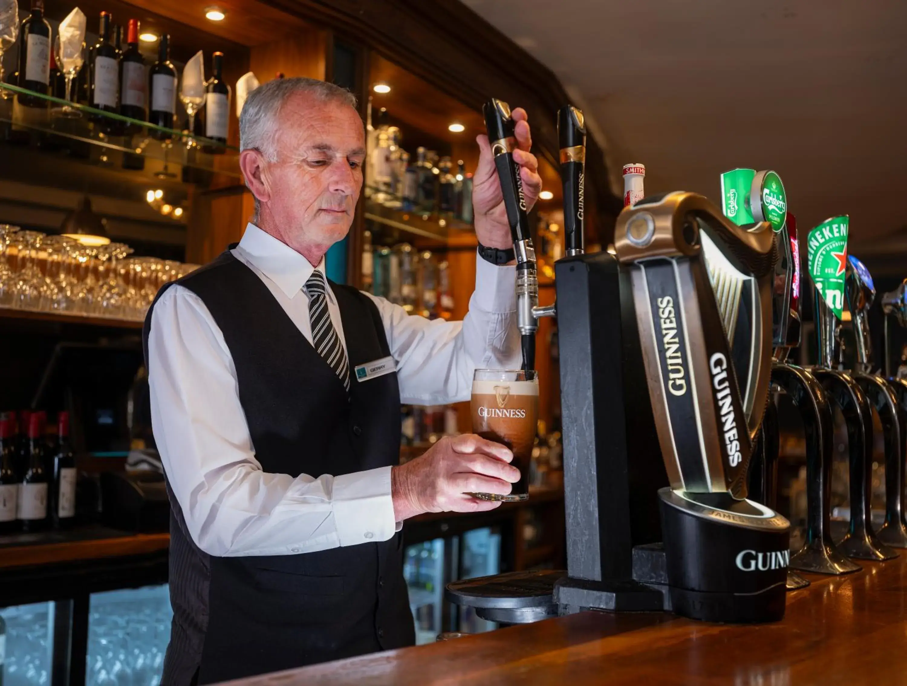 Lounge or bar in Arklow Bay Hotel Lounge or bar in Arklow Bay Hotel