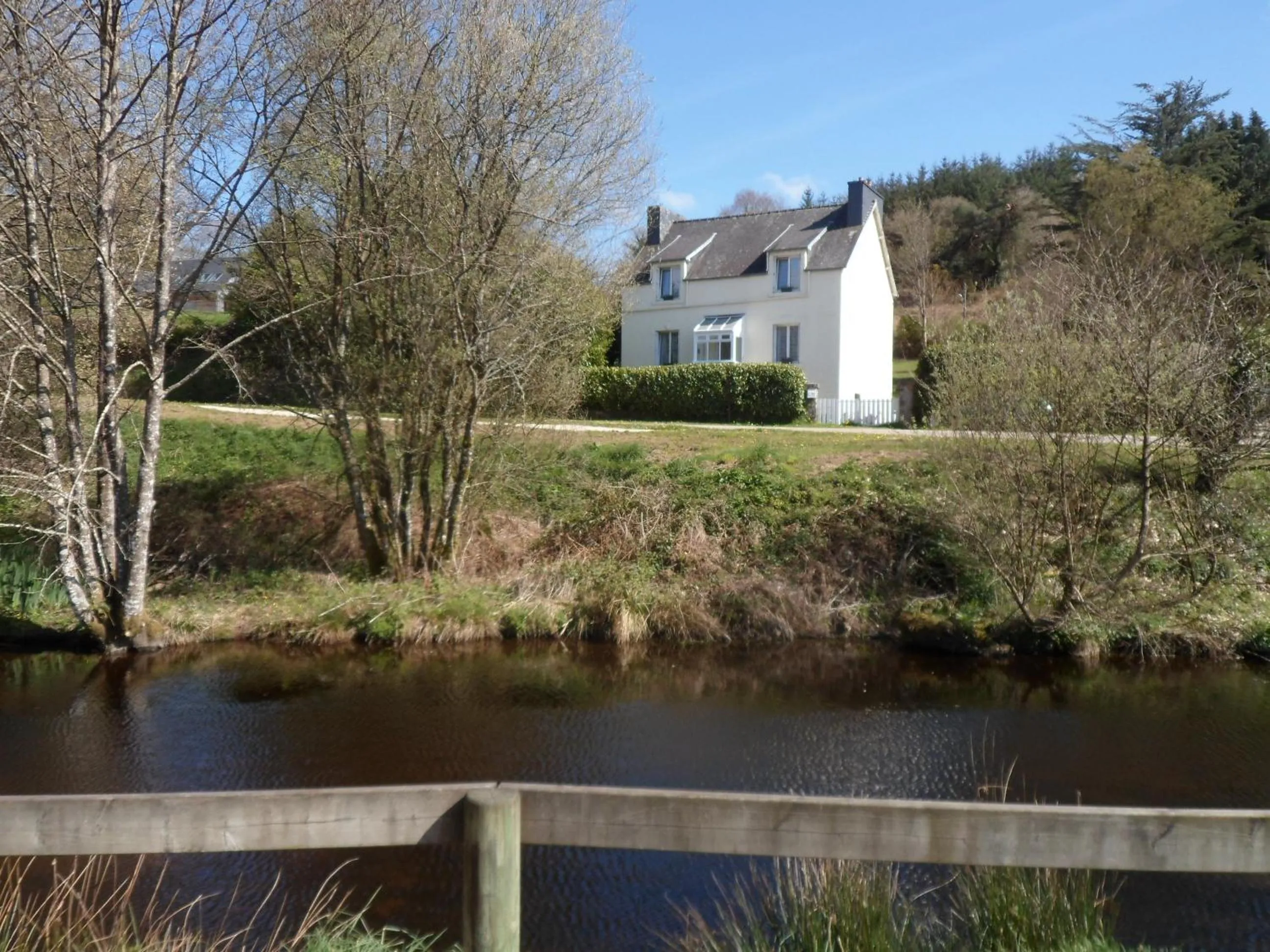 Property building in Riverside Bed and Breakfast