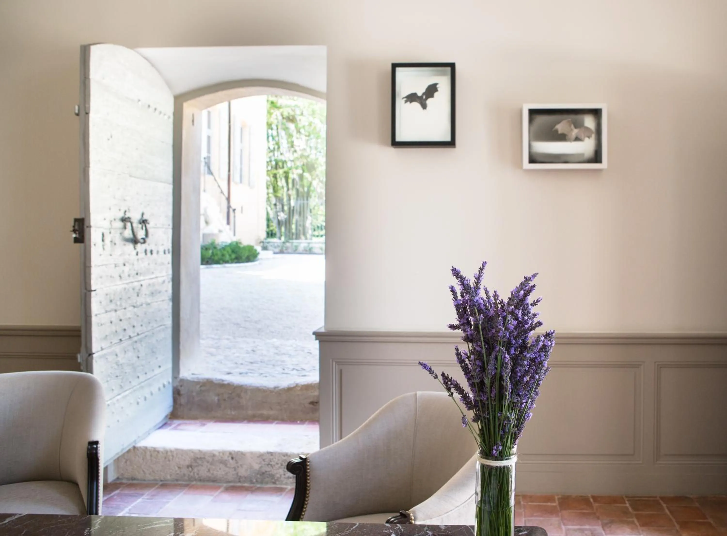 Lobby or reception in Château de Fonscolombe