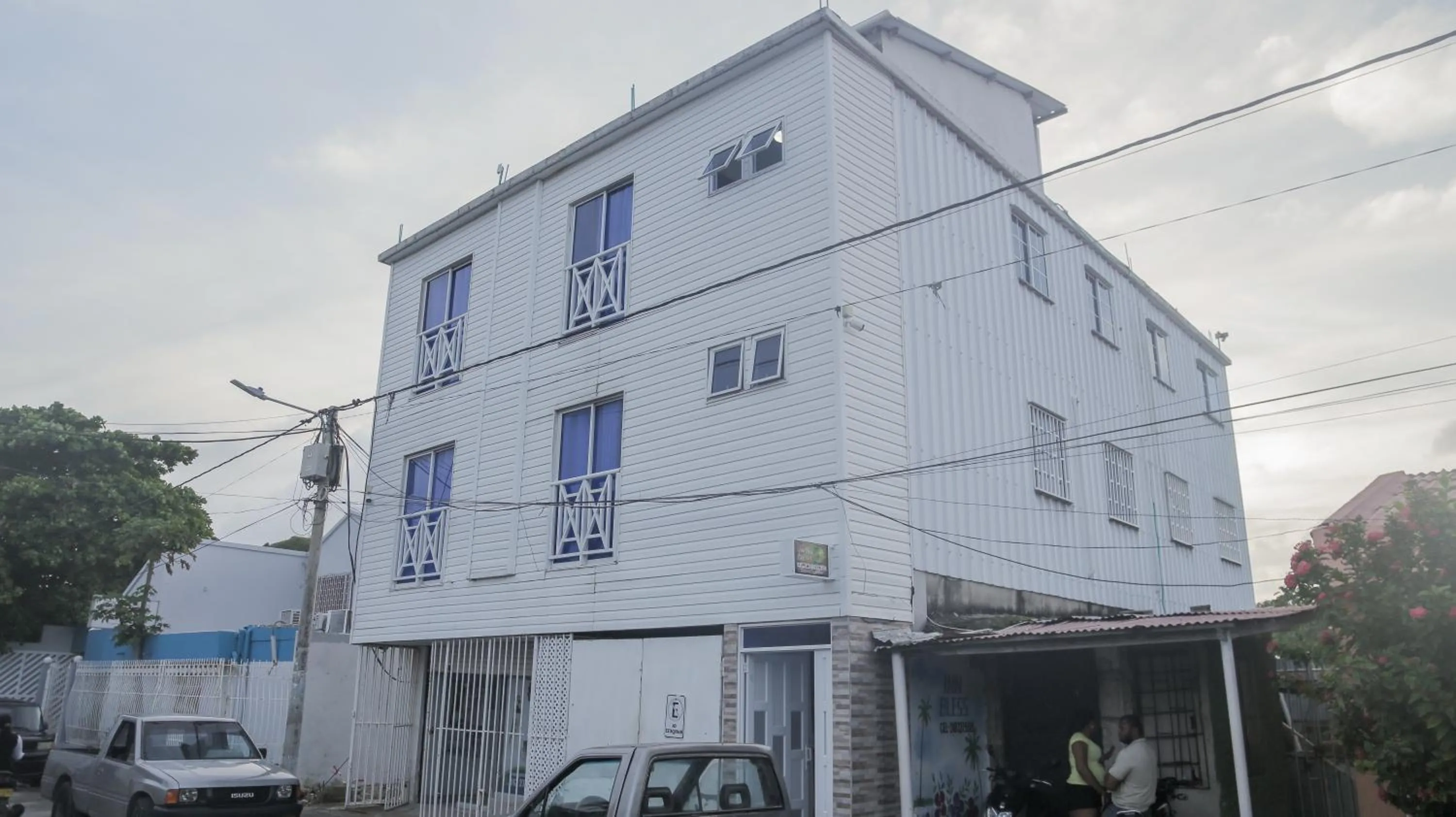 Inn Bless Aparthotel