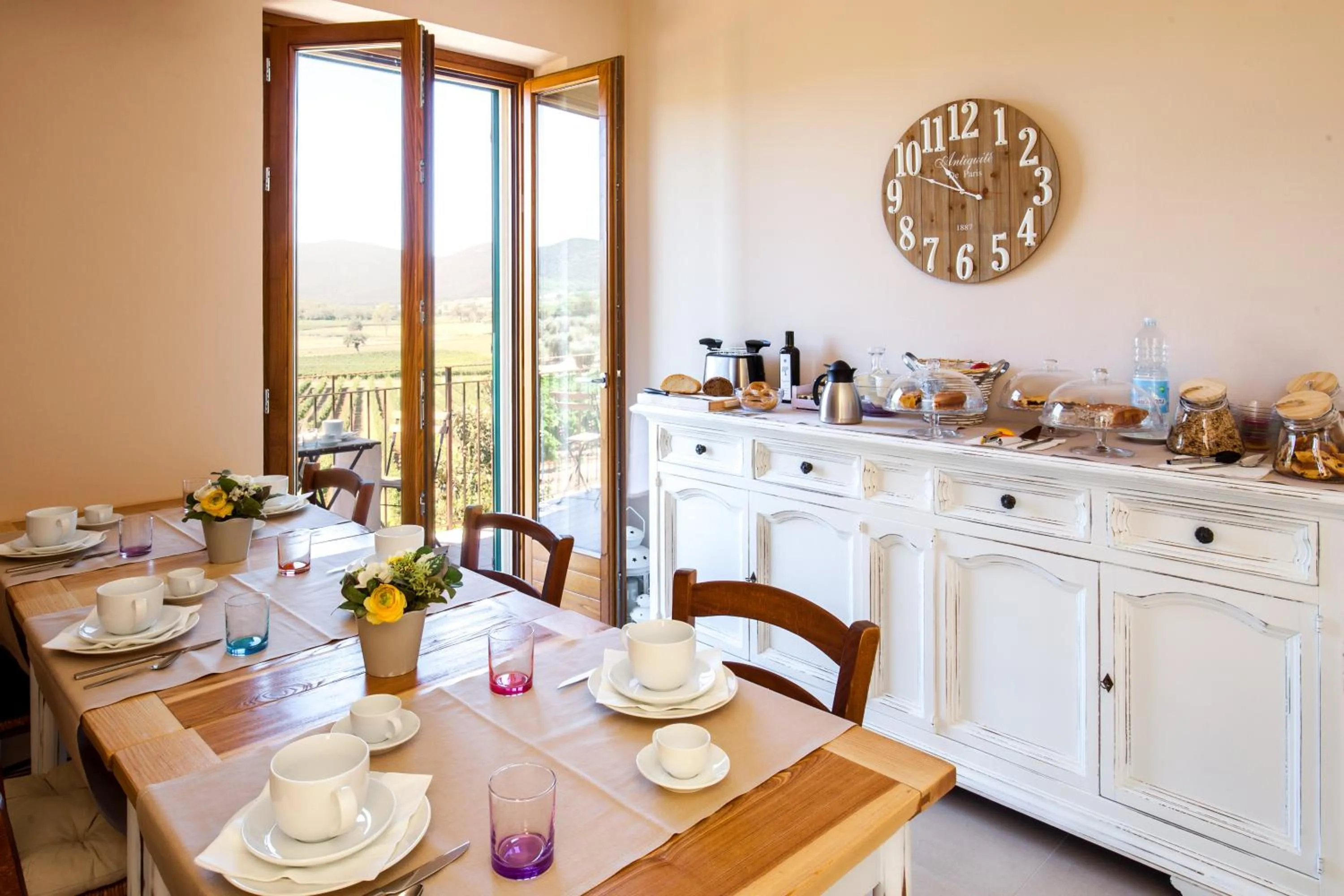 Breakfast in Poggiolivi Agriturismo Bio in Maremma