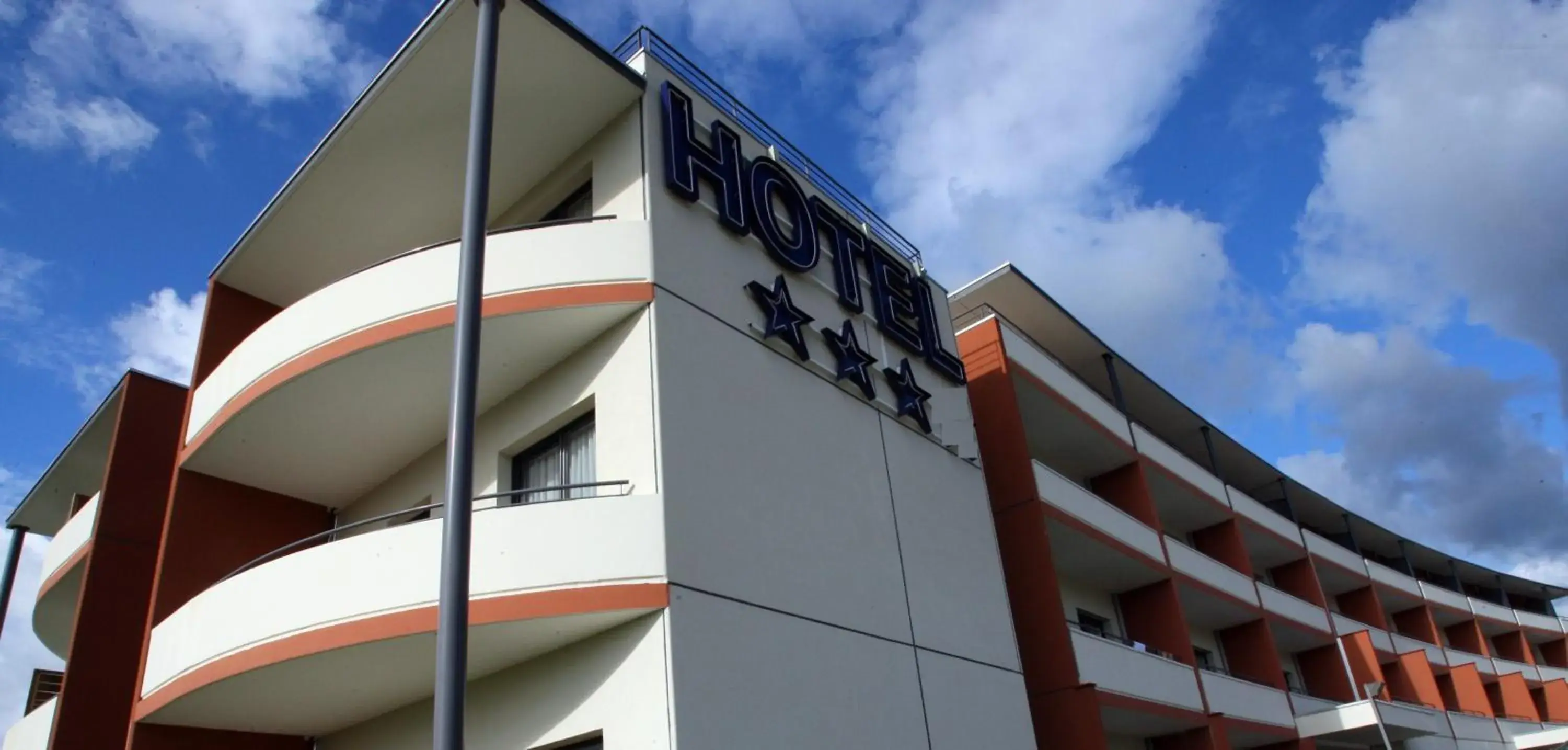 Facade/entrance in Hôtel Le Palladior Voiron Facade/entrance in Hôtel Le Palladior Voiron