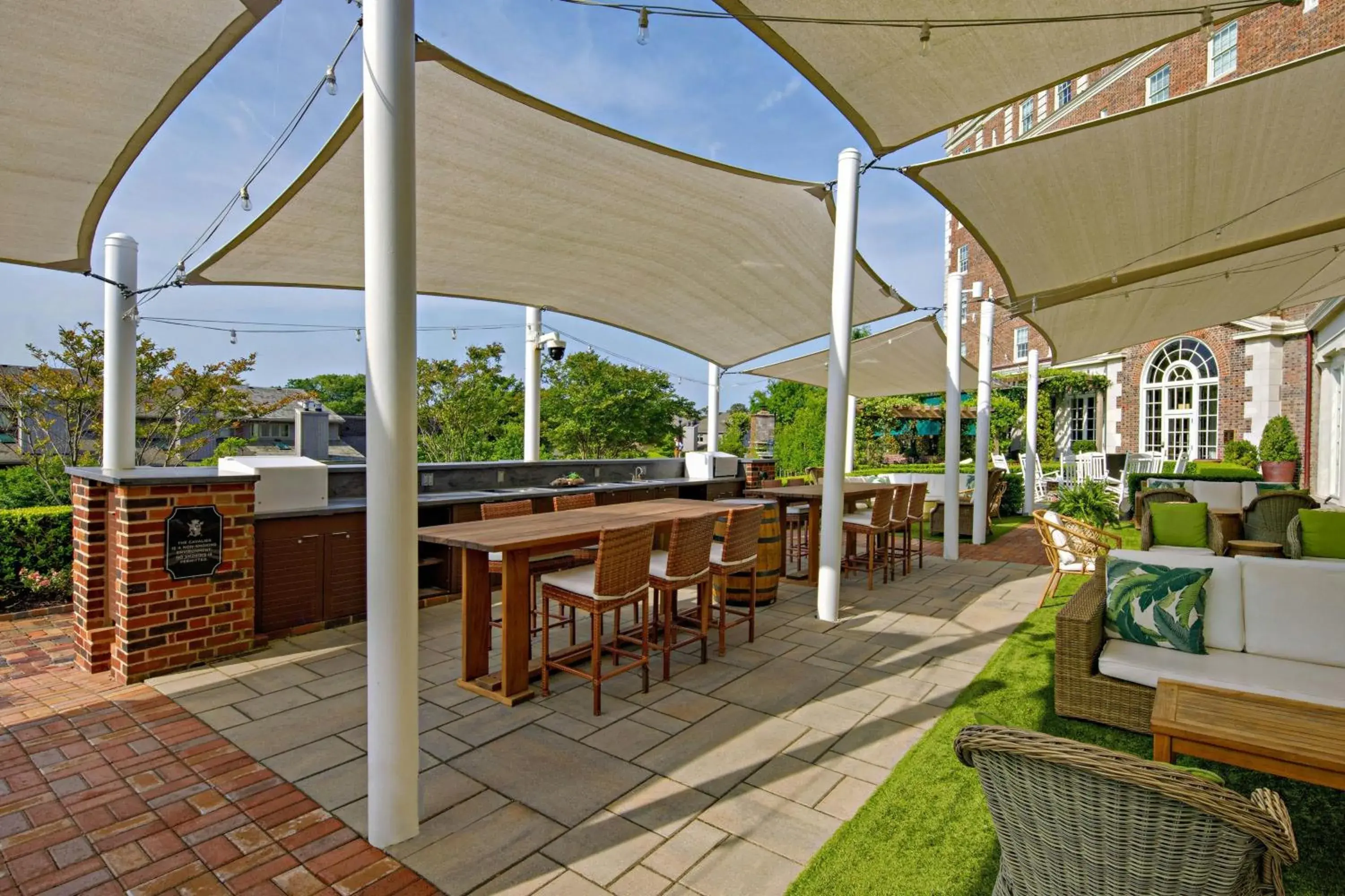 Lounge or bar in The Cavalier Virginia Beach, Autograph Collection Lounge or bar in The Cavalier Virginia Beach, Autograph Collection