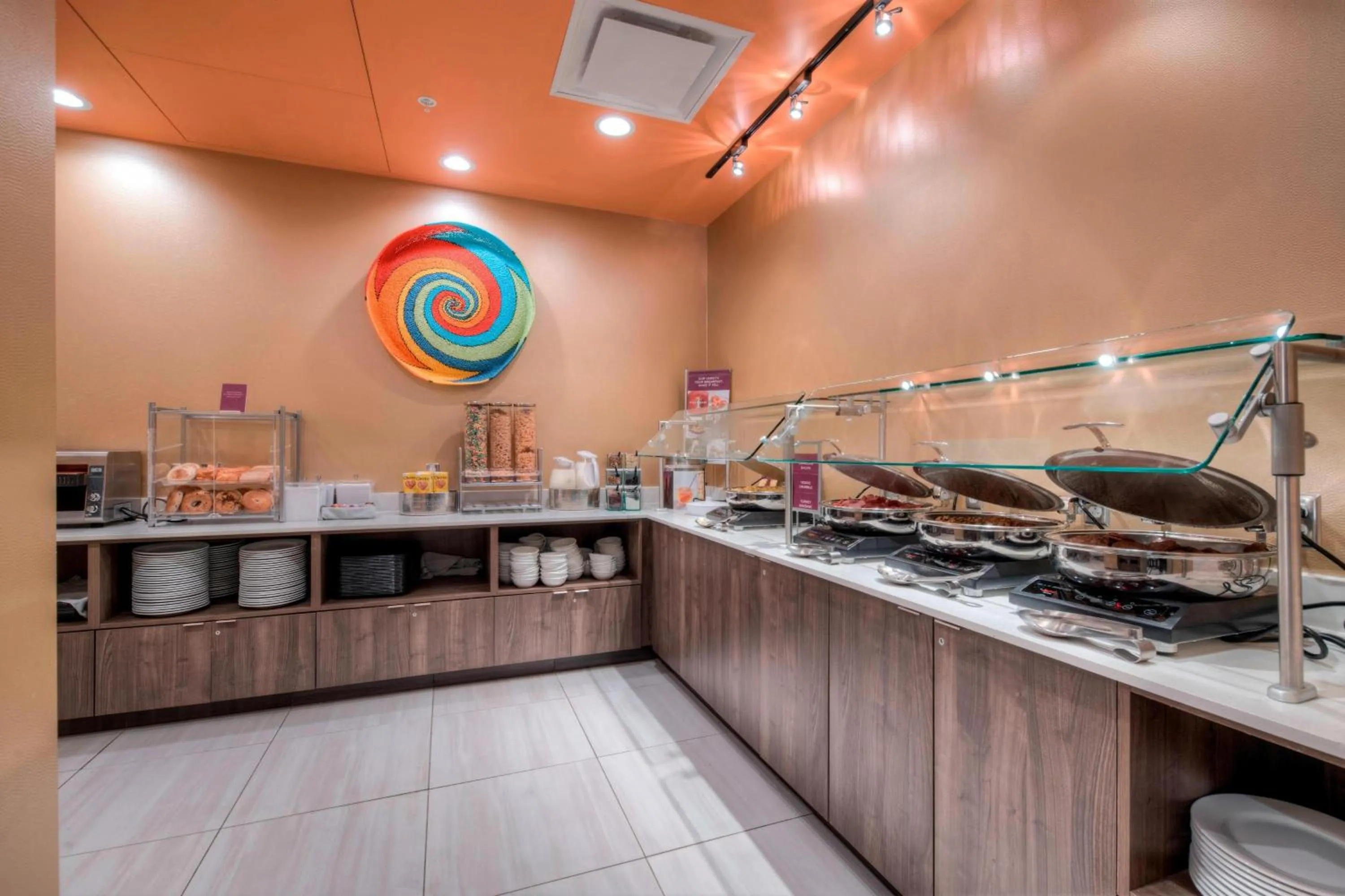 Breakfast in Residence Inn by Marriott Raleigh Downtown