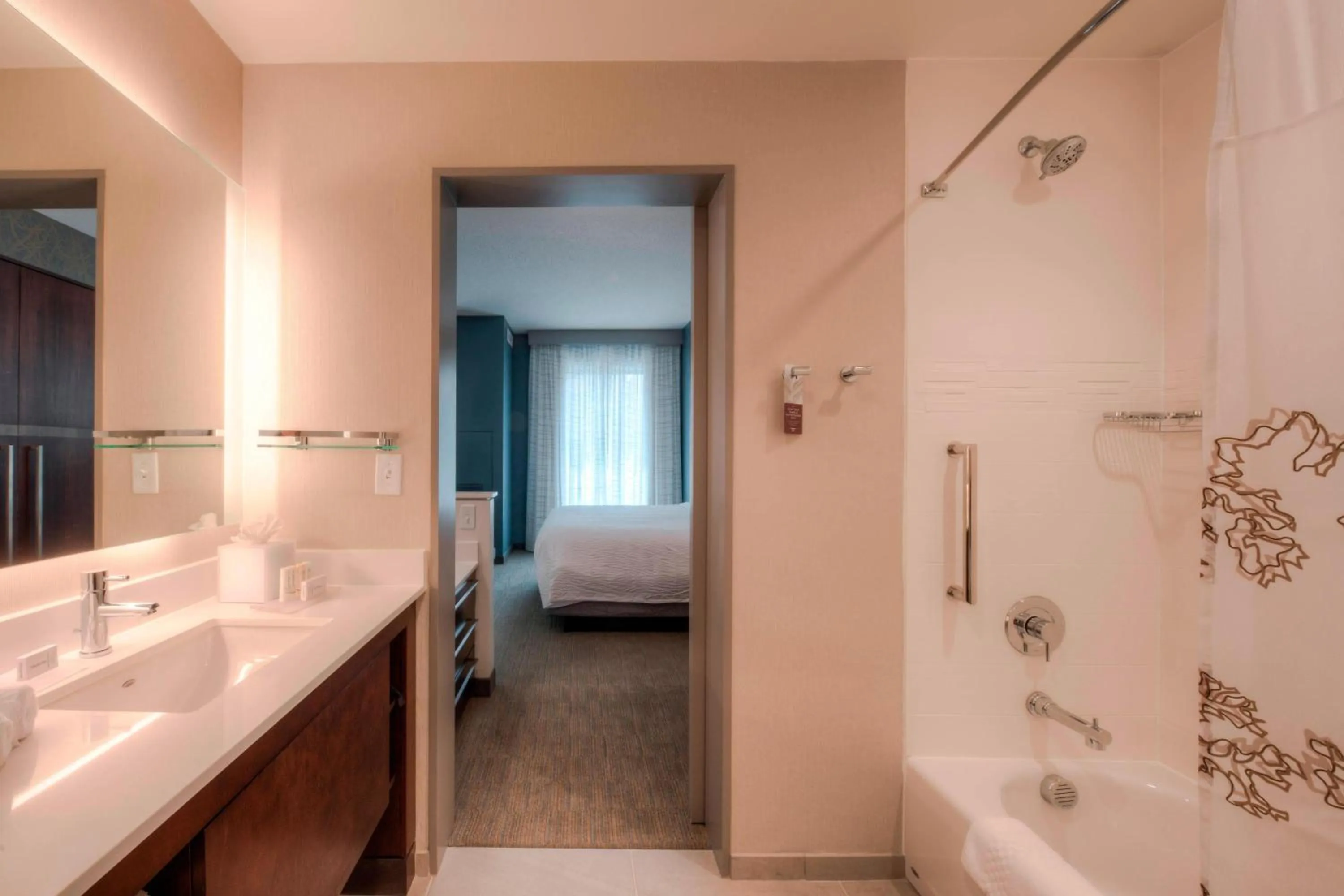 Bathroom, Bed in Residence Inn by Marriott Raleigh Downtown