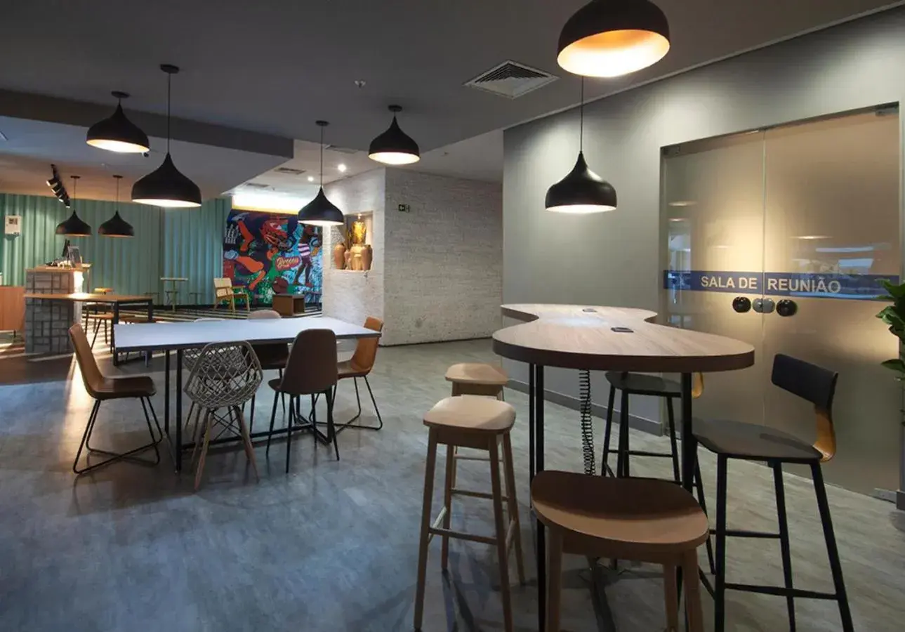 Living room in Conect Smart Salvador by Accor Living room in Conect Smart Salvador by Accor