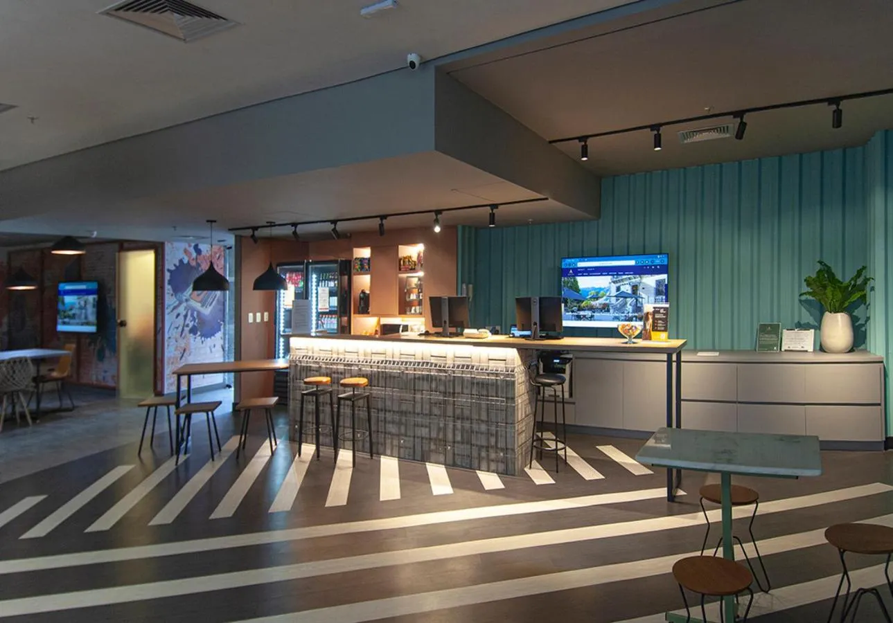 Lobby or reception in Ibis Budget Salvador