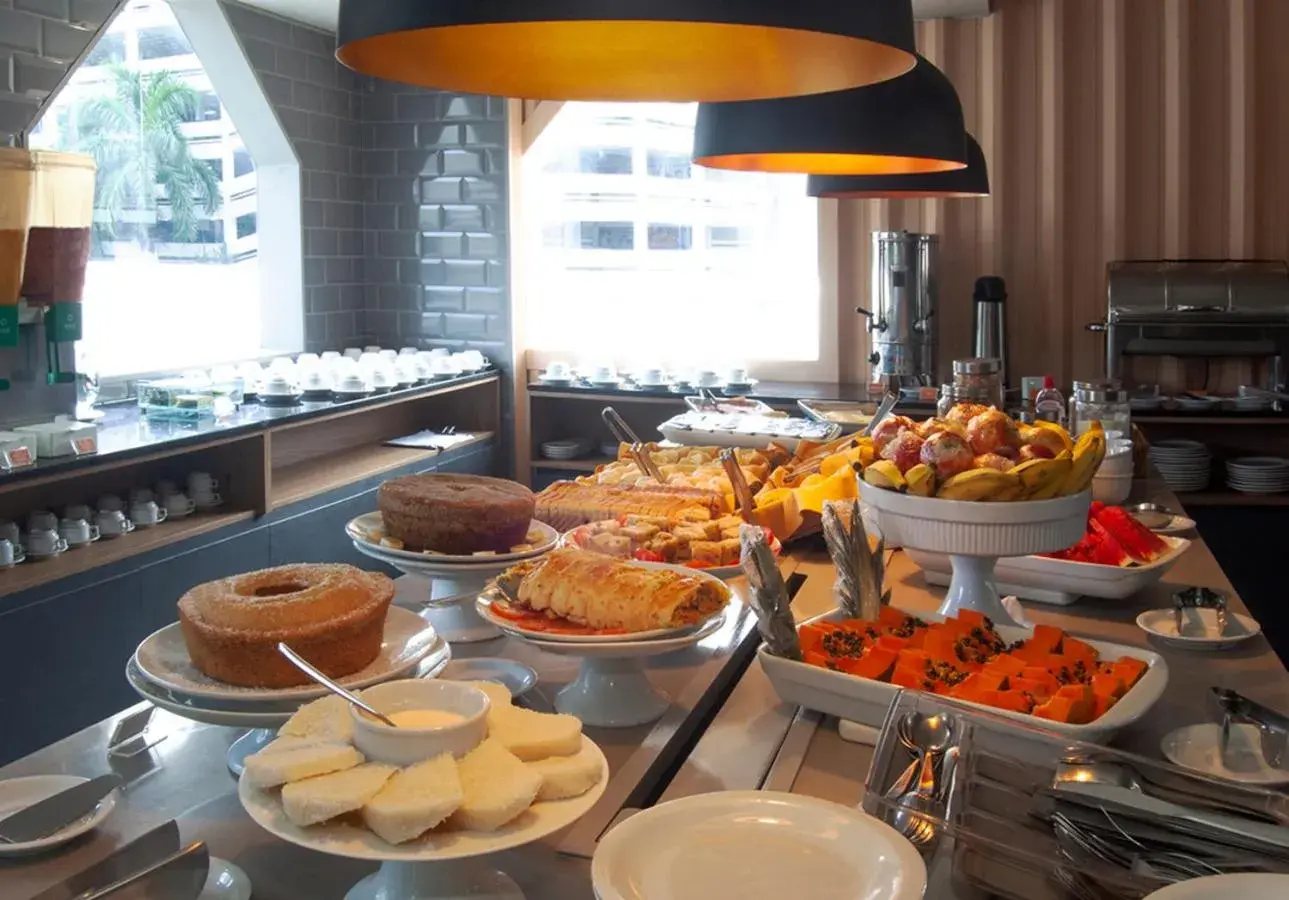 Food and drinks in Conect Smart Salvador by Accor Food and drinks in Conect Smart Salvador by Accor