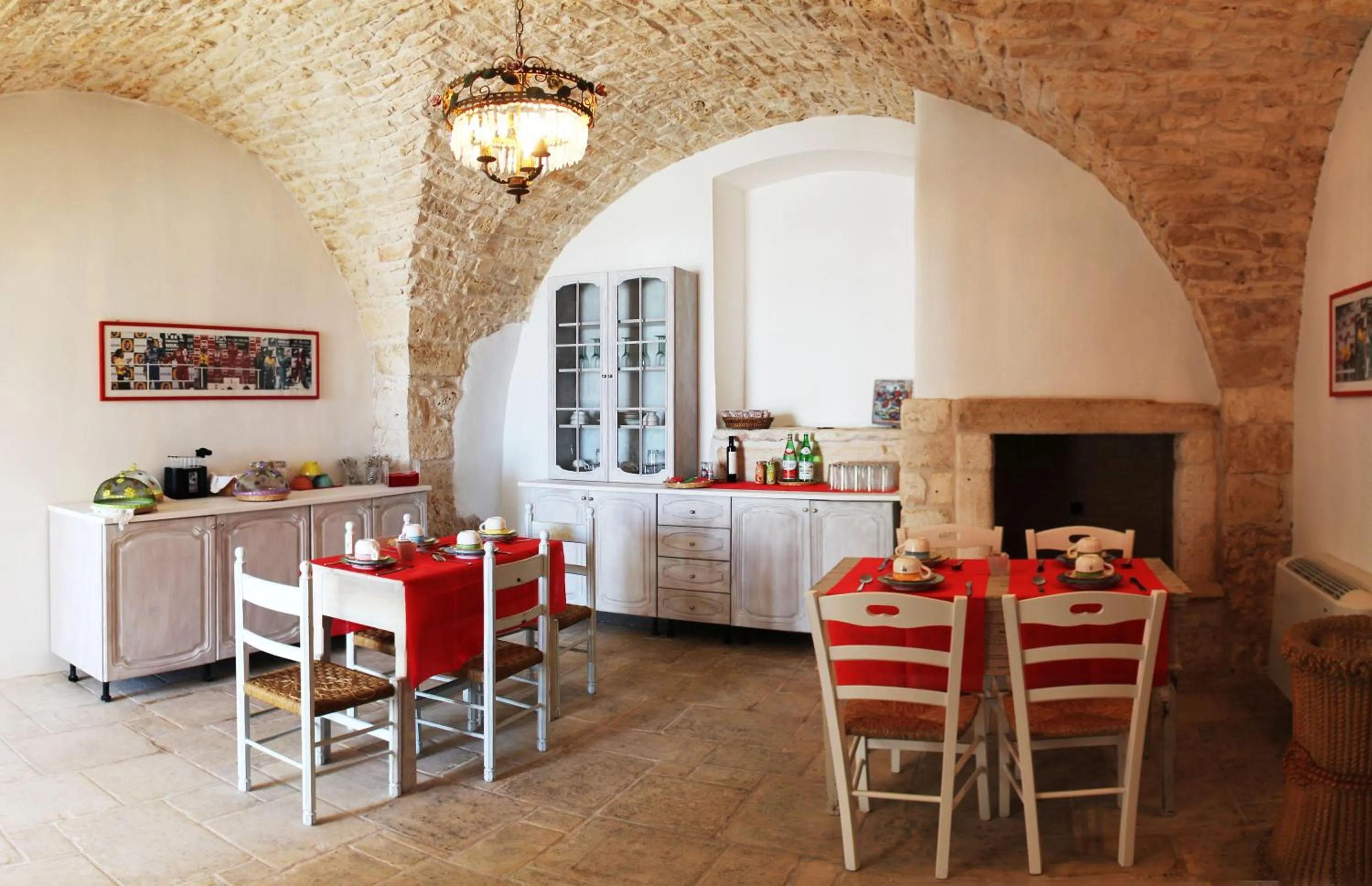 Coffee/tea facilities in Palazzo Camarda B&B