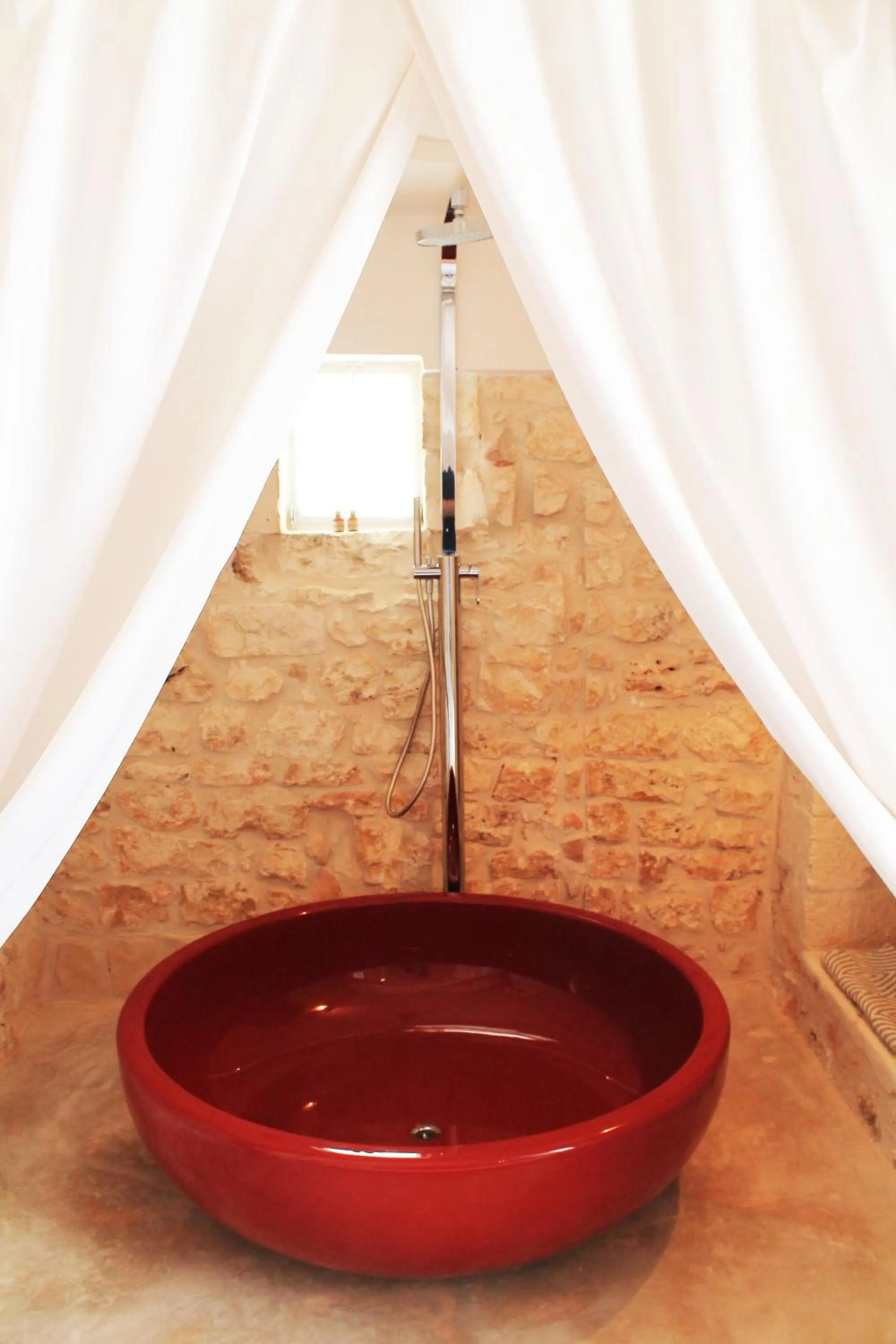 Shower in Palazzo Camarda B&B