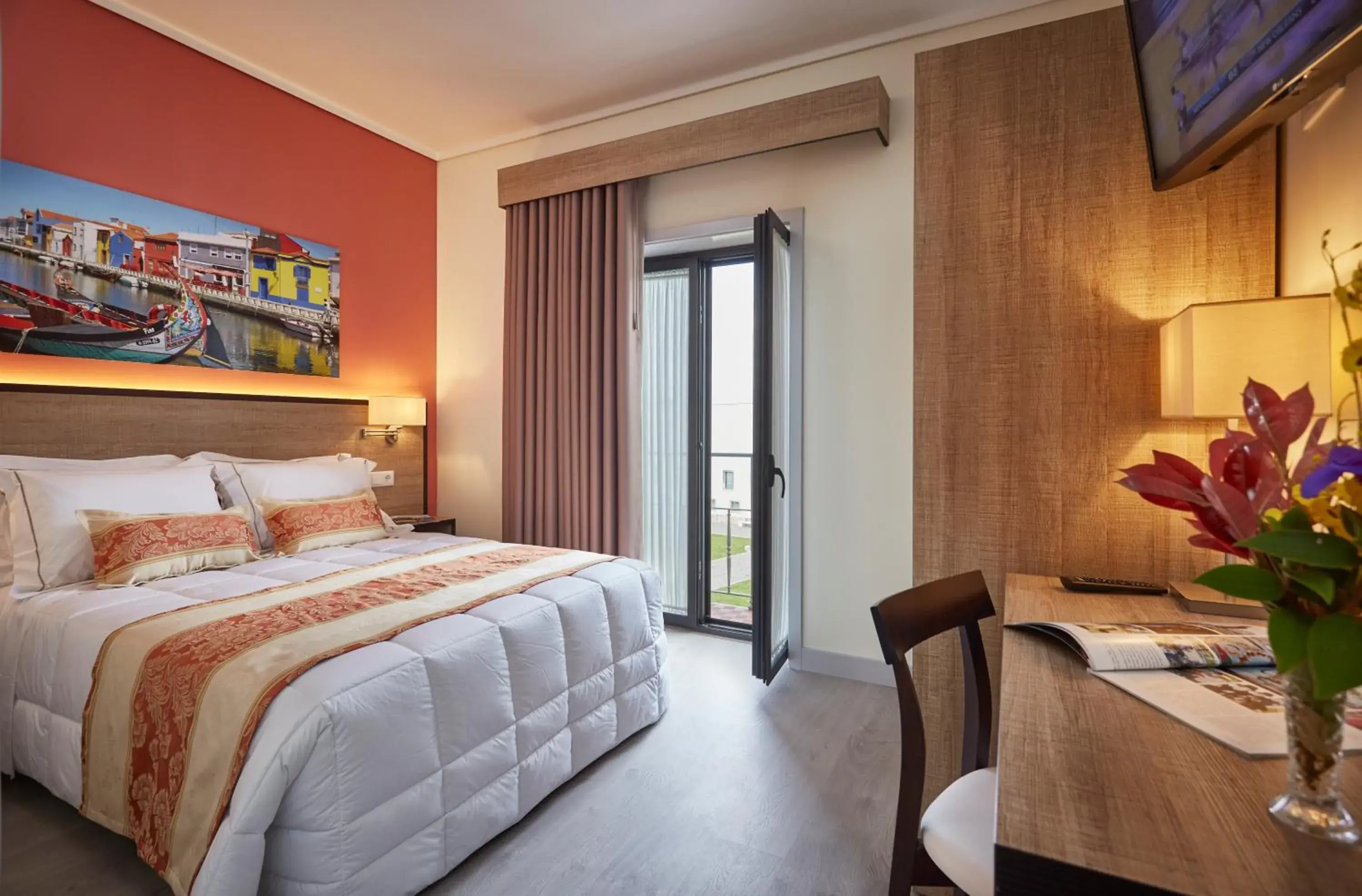 Double Room in Suites & Hostel Cidade Aveiro Double Room in Suites & Hostel Cidade Aveiro