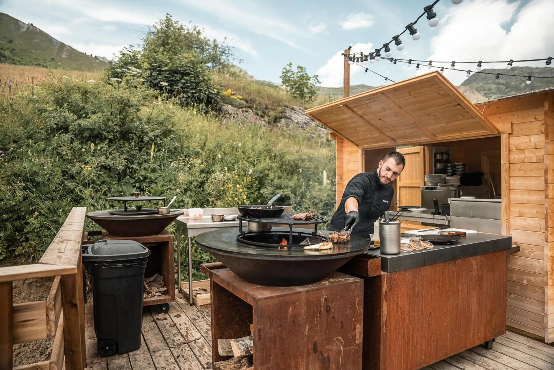 Restaurant/places to eat in Les Cèdres - Hôtel - Restaurants - Spa