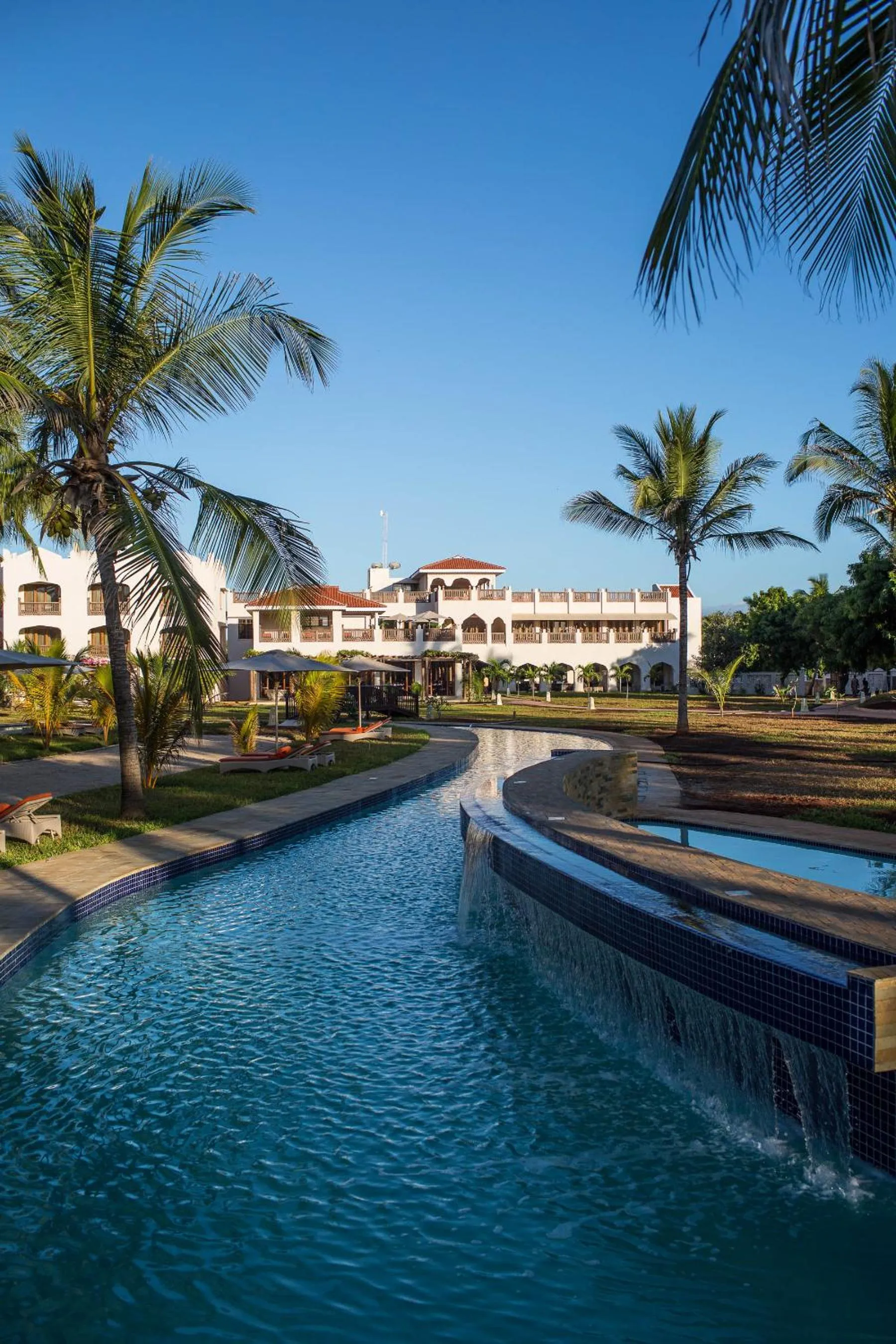 Property building in Silver Palm Spa & Resort