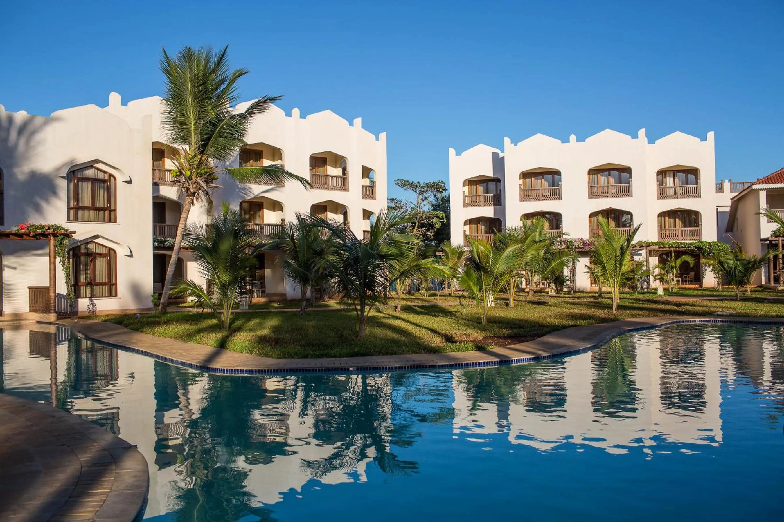 Property building in Silver Palm Spa & Resort