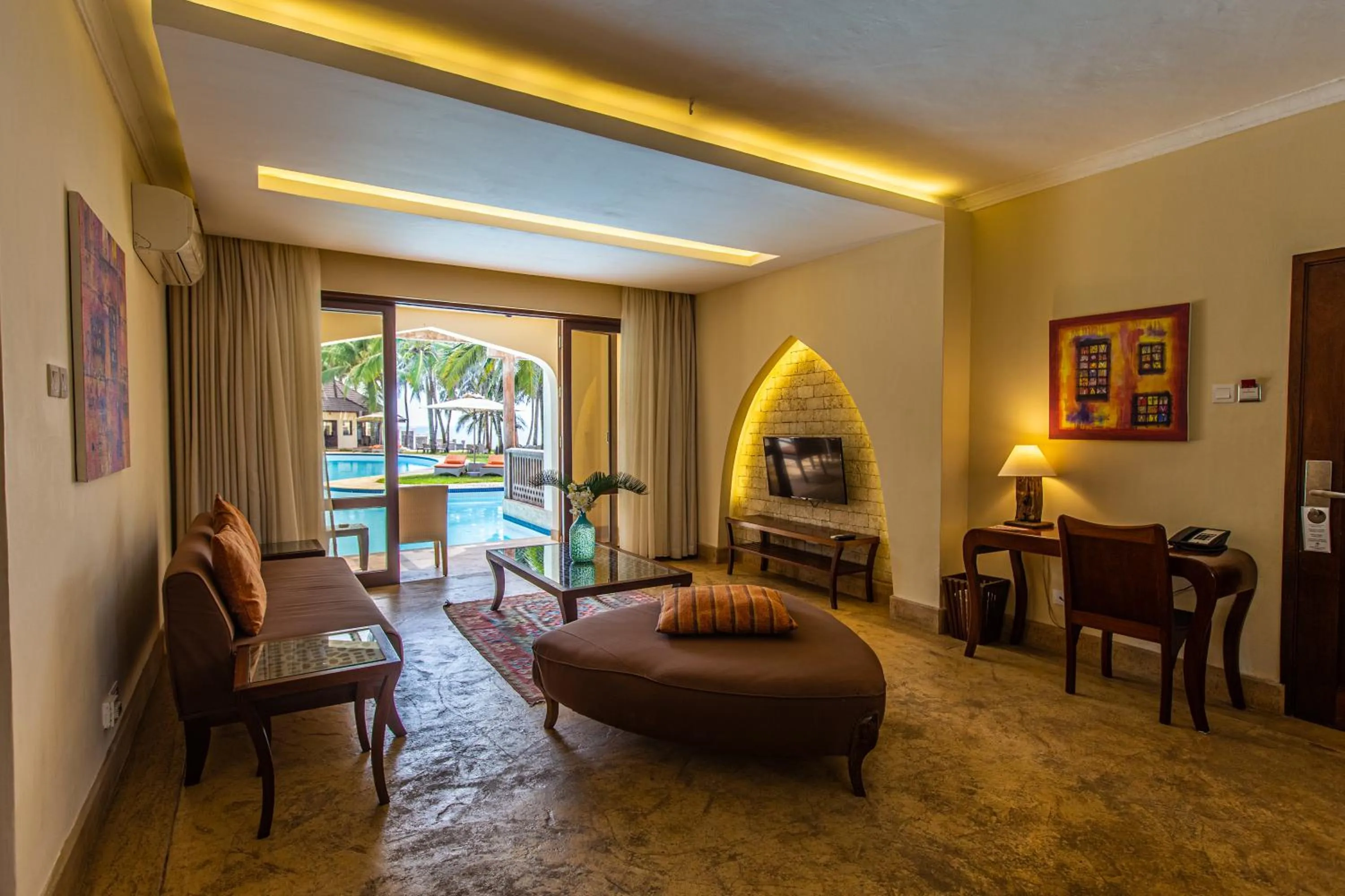 Living room in Silver Palm Spa & Resort