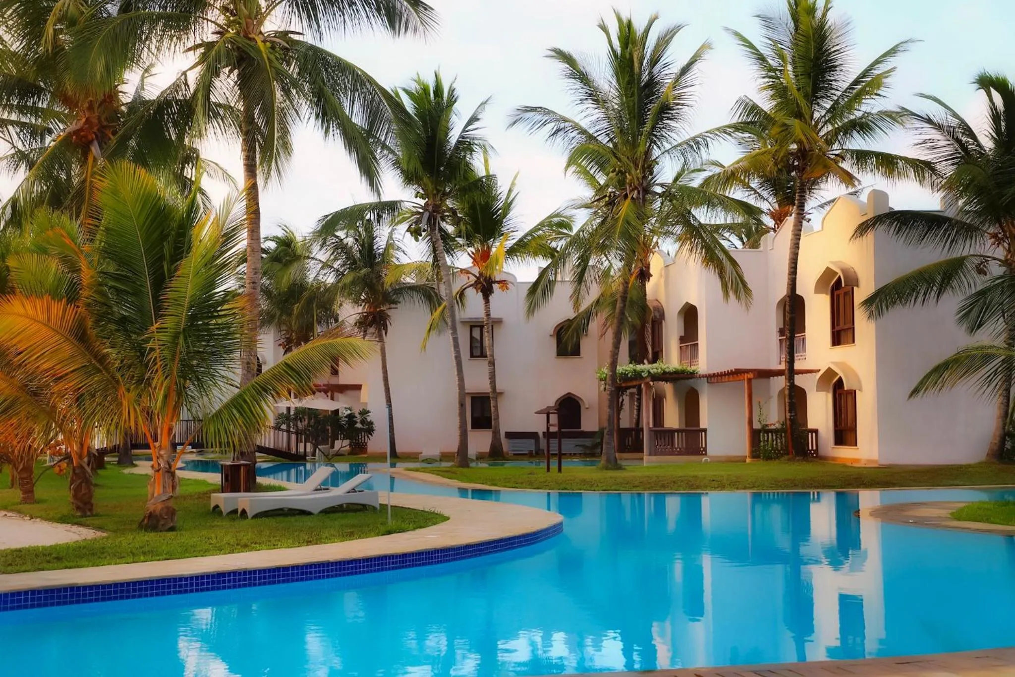 Swimming pool in Silver Palm Spa & Resort