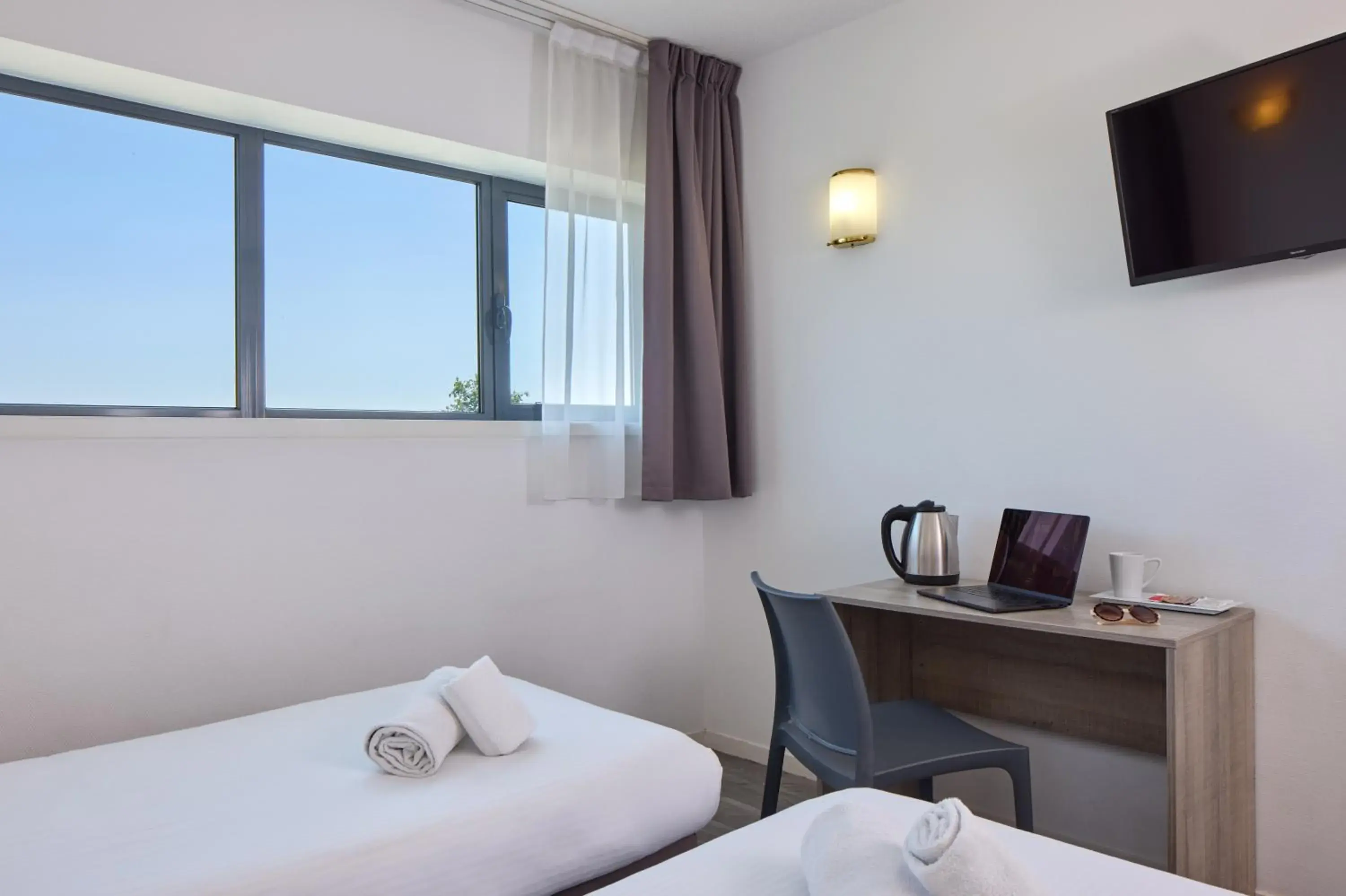 Bed in Zenitude Hôtel-Résidences Bordeaux Aéroport Mérignac Bed in Zenitude Hôtel-Résidences Bordeaux Aéroport Mérignac