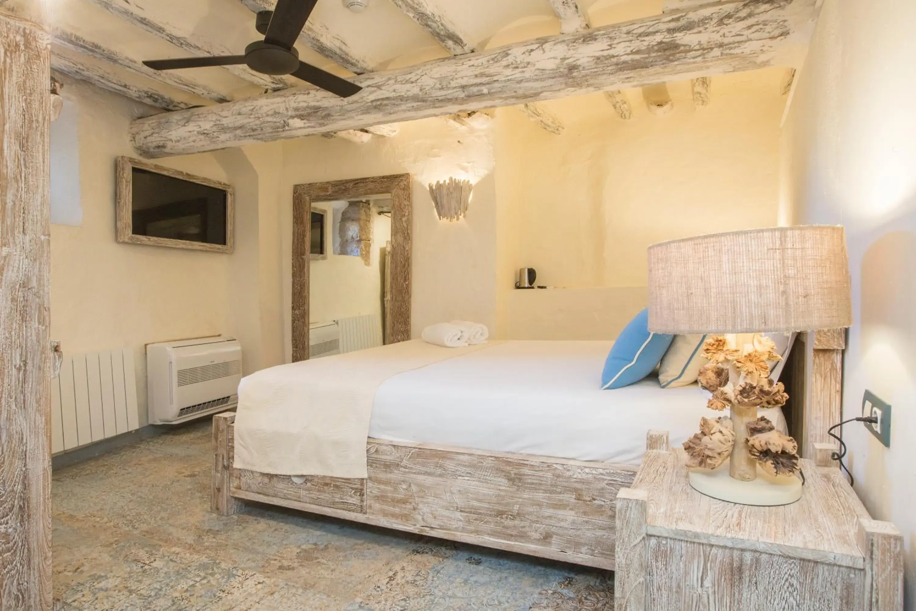 Triple Room in Mas del Sord 1335 Triple Room in Mas del Sord 1335