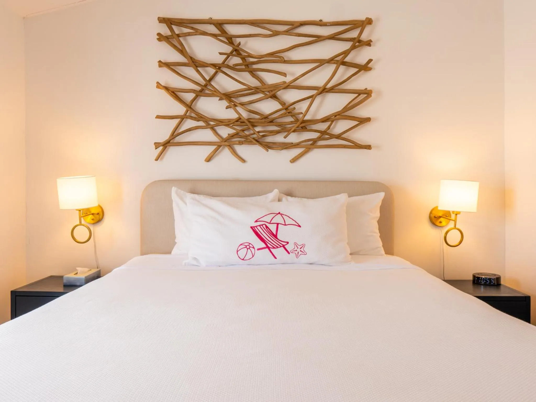 Bed in Beachliner Hotel