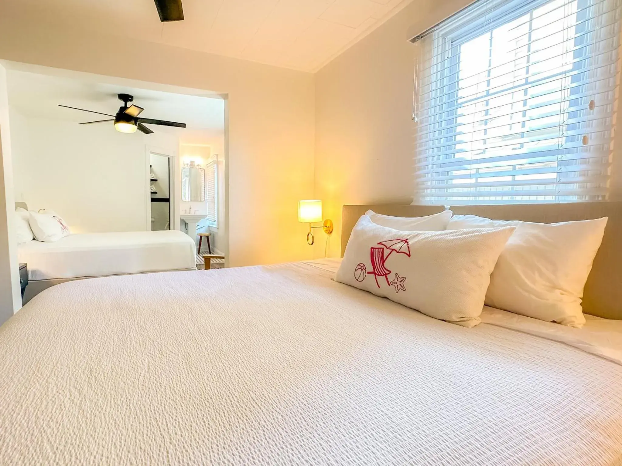 Double Room in Beachliner Hotel Double Room in Beachliner Hotel