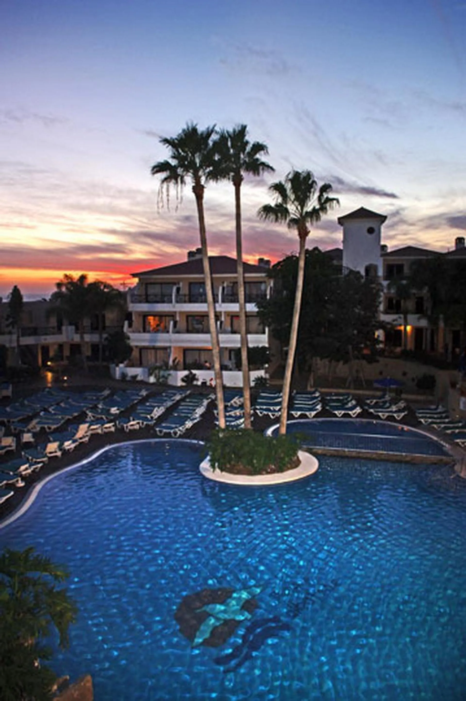 Nice apartment on the Golf Course by the beach