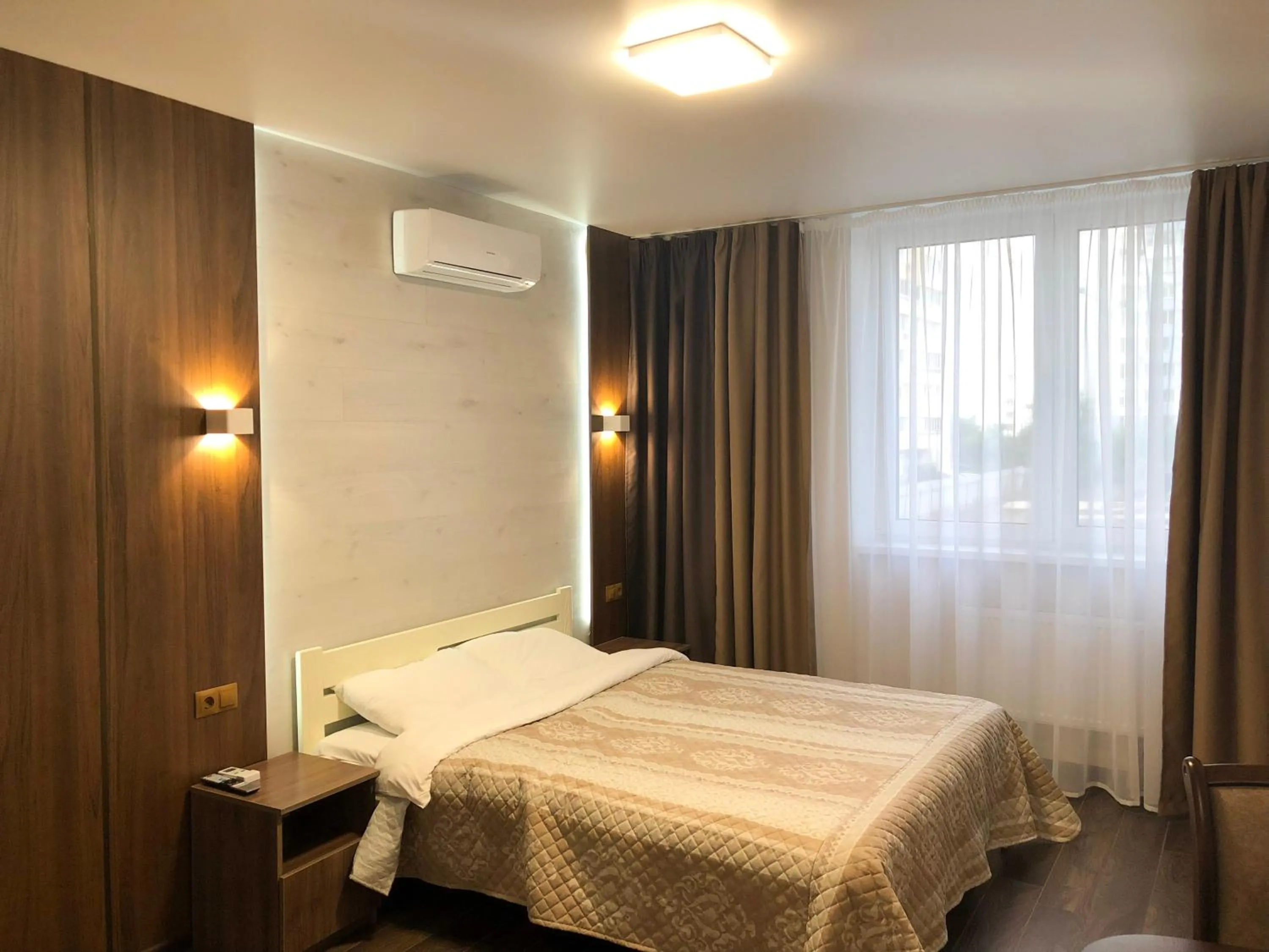 Deluxe Queen Room in East Residence