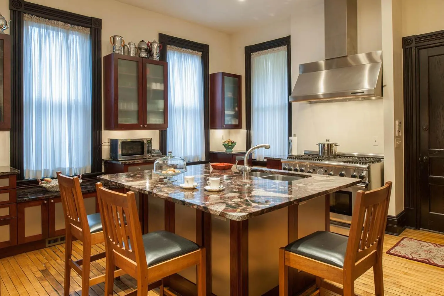 Kitchen or kitchenette in The Inn at 97 Winder