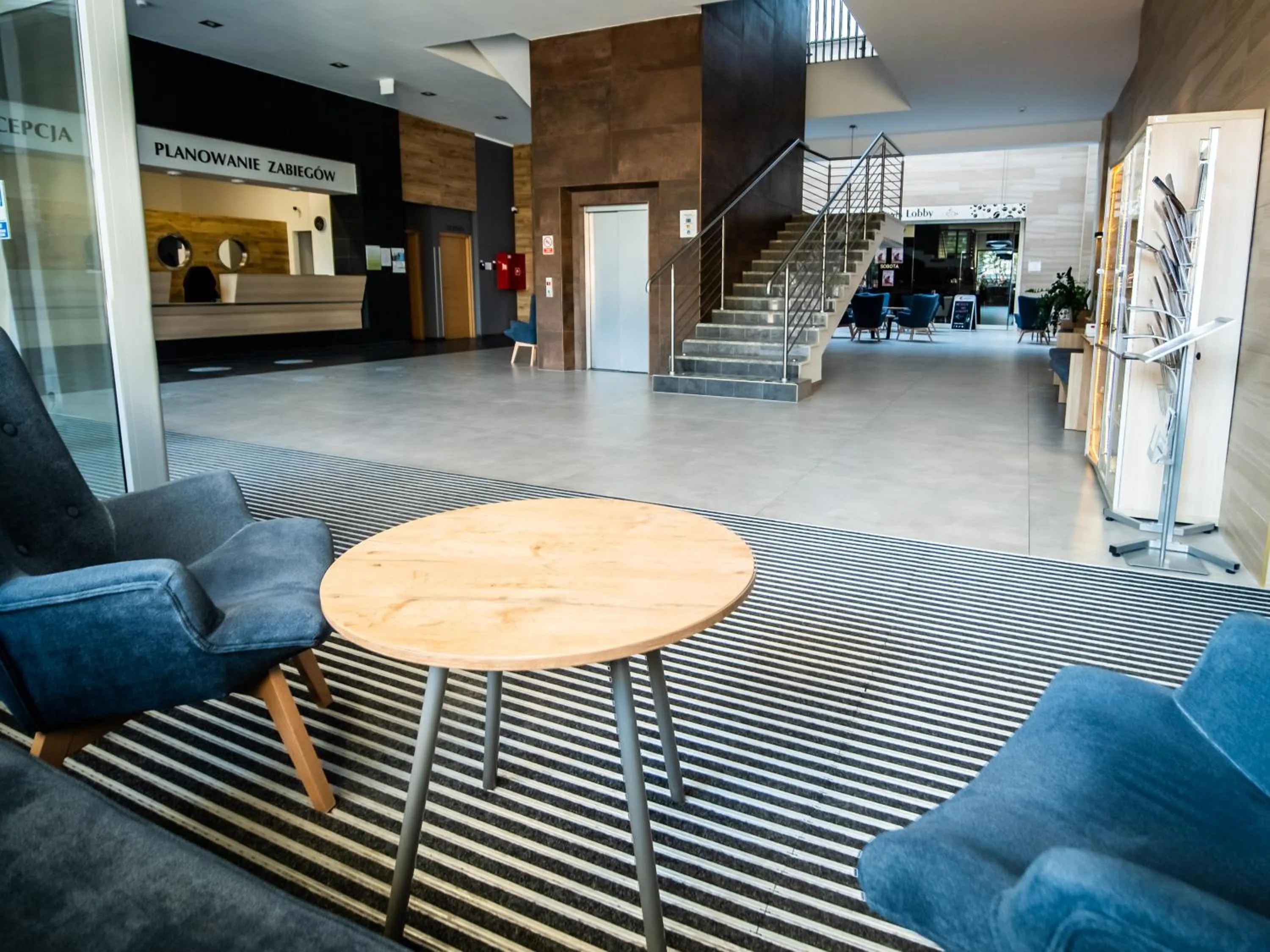 Seating area in Sanatorium Muszelka