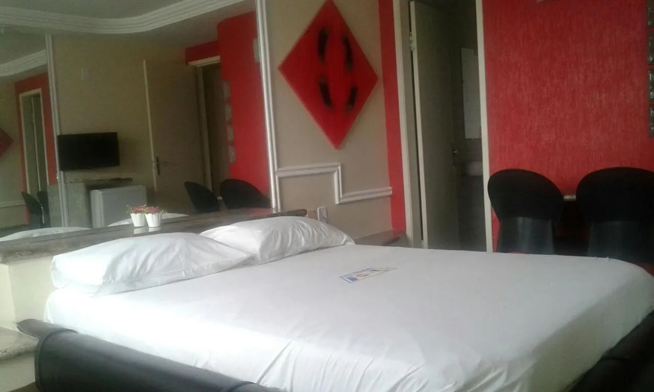 Bed in Piramide Stella Maris Adults Only
